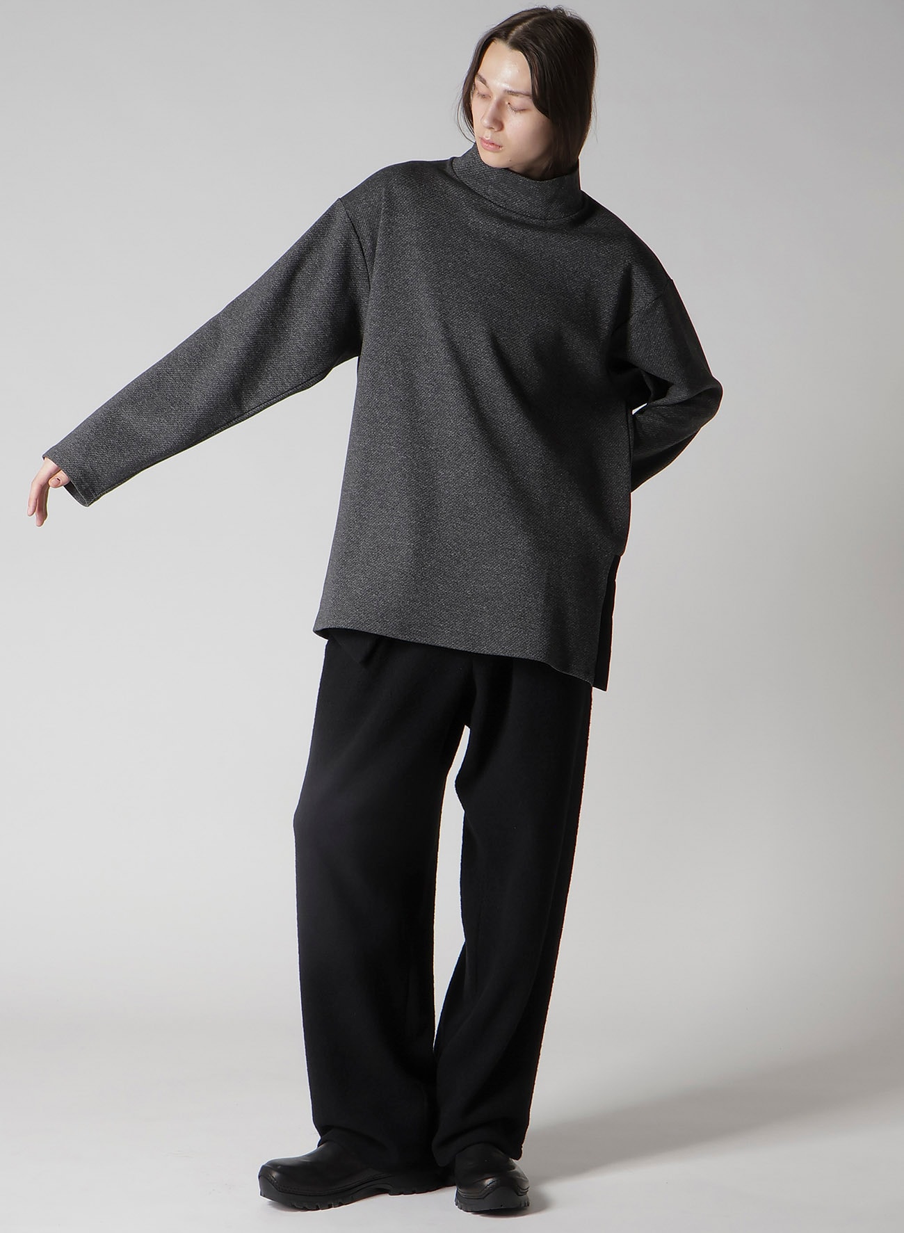 COTTON WOOL TWILL JERSEY SIDE SLIT PADDED HIGH NECK PO