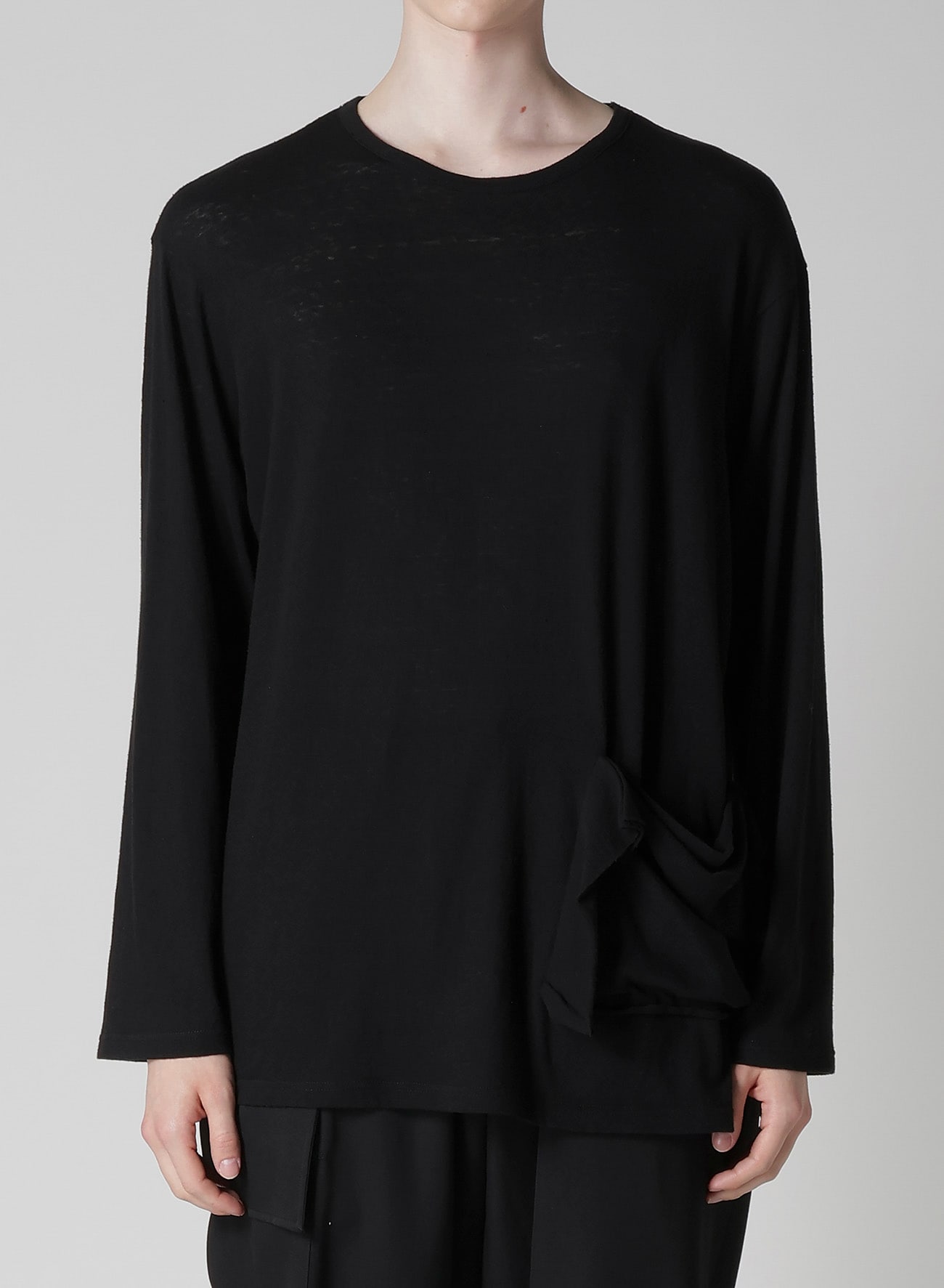 COTTON SILK NOIR GAUZE JERSEY POCKET DETAIL LONG SLV T