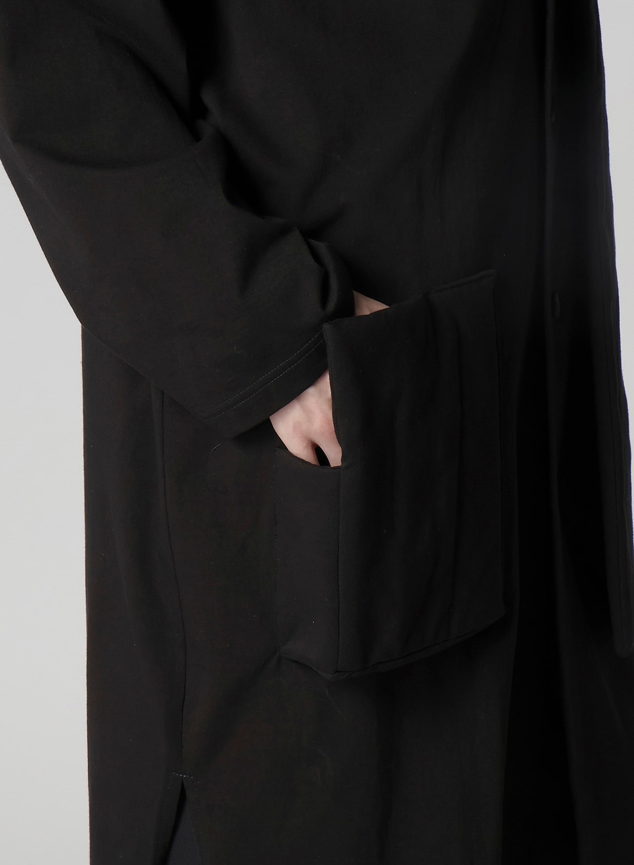 30/-HIGH D COTTON JERSEY PADDED LONG COAT