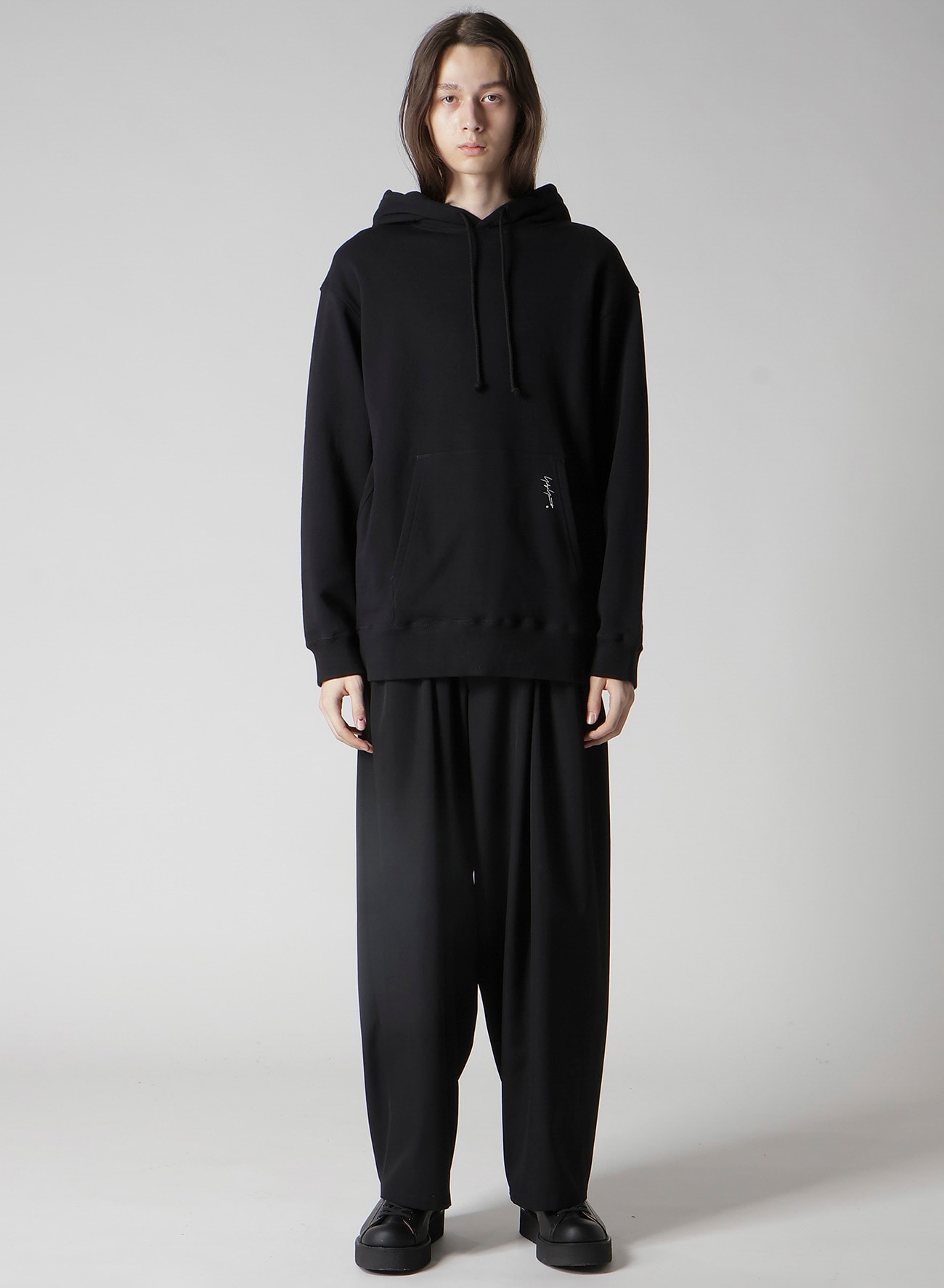 30/10 FLEECE POCKET SIGNATURE PRINT HOODIE