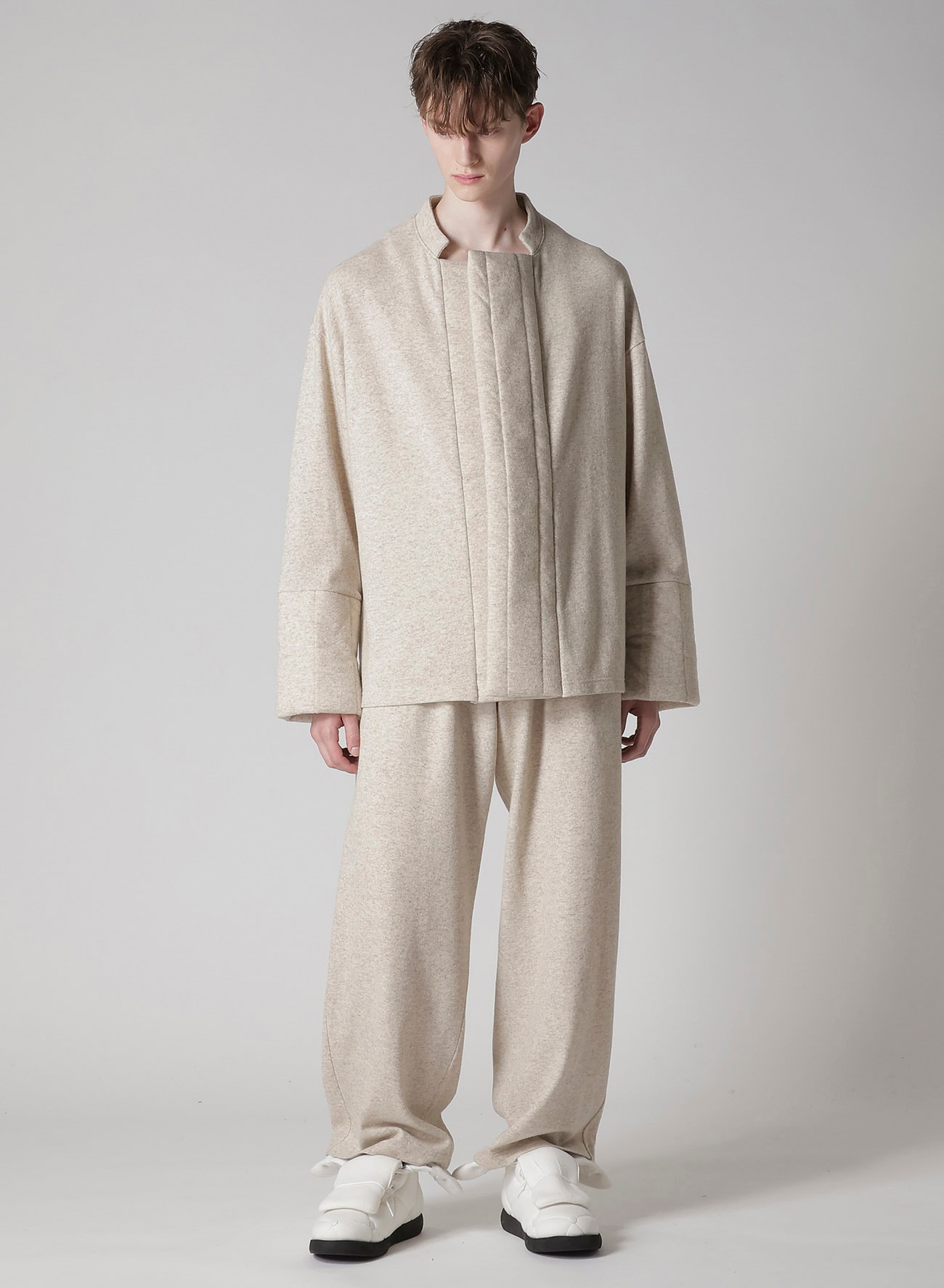 WOOLEN SINGLE PADDED JACKET