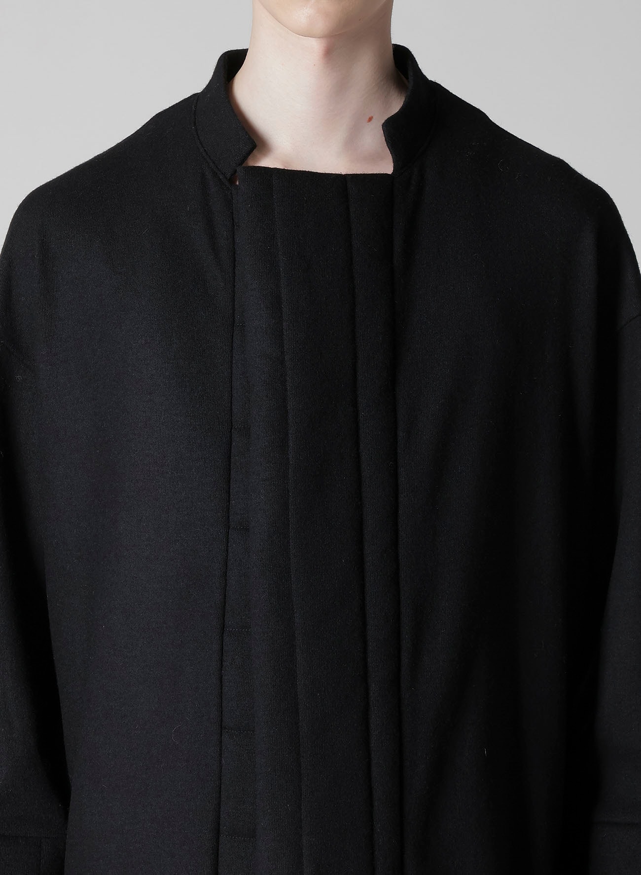 WOOLEN SINGLE PADDED JACKET