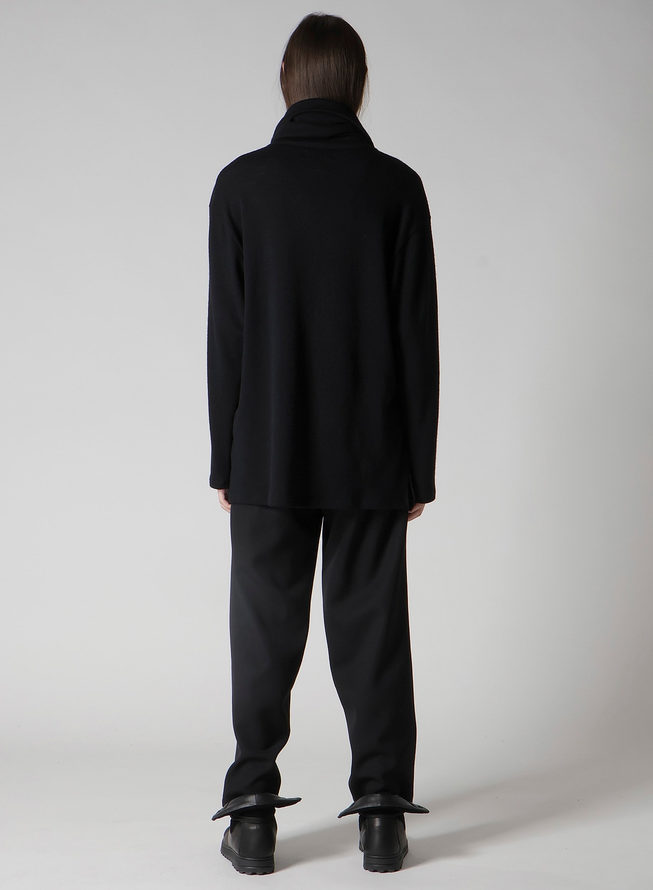 WOOL HOUNDSTOOTH JACQUARD HIGH NECK LONG SLV T