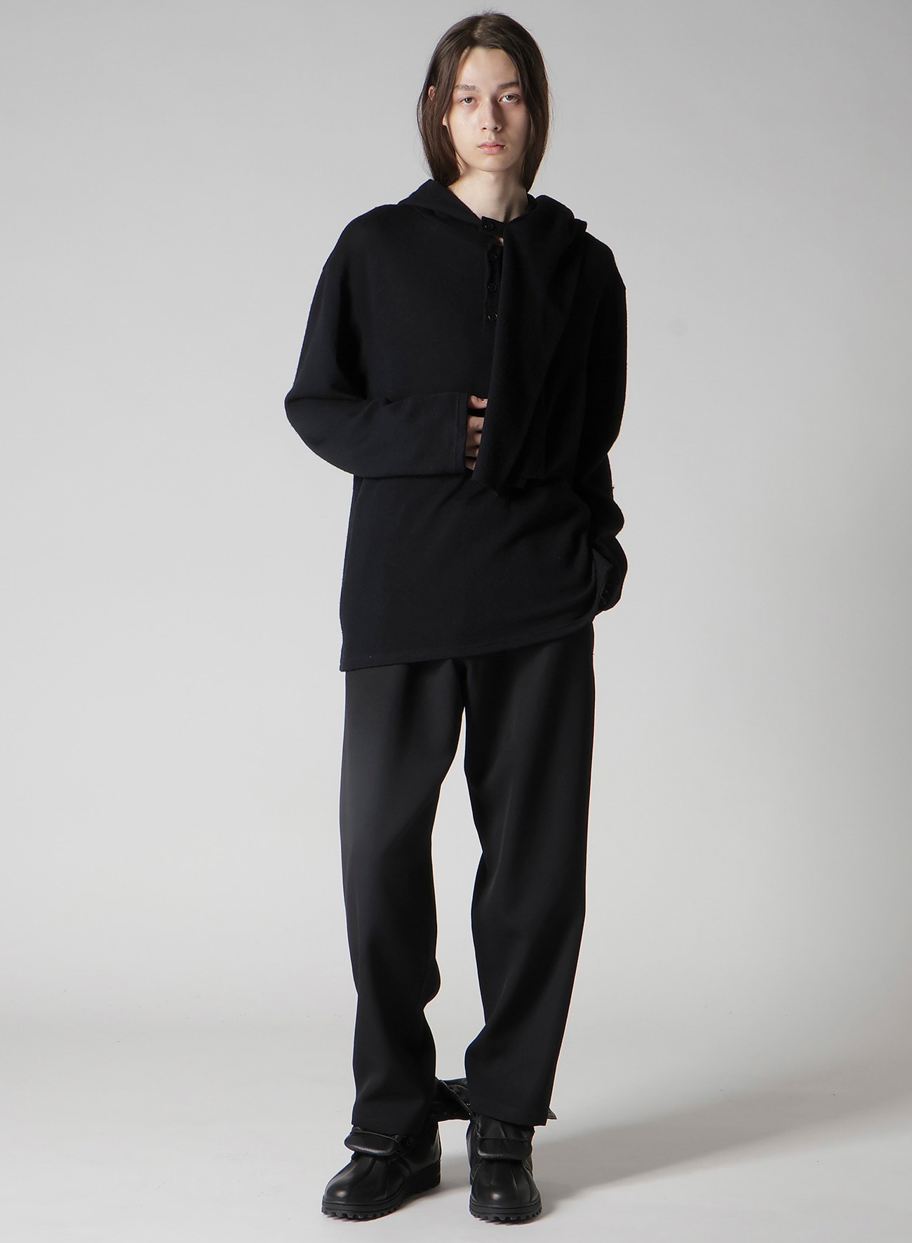 WOOL HOUNDSTOOTH JACQUARD HENLEY NECK HOOD T