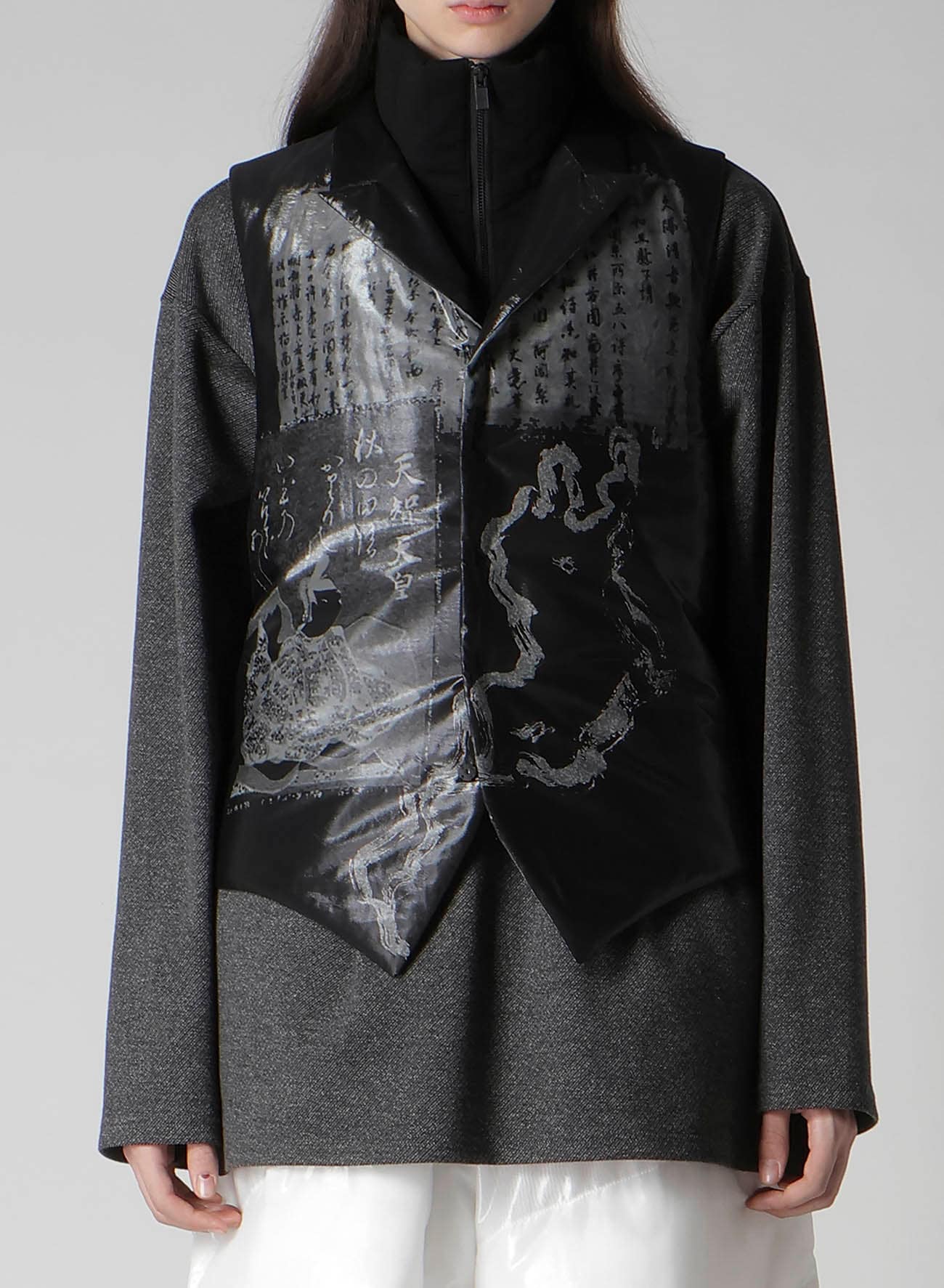 BIWA LAKE PRINTED TRANSPARENT VEST