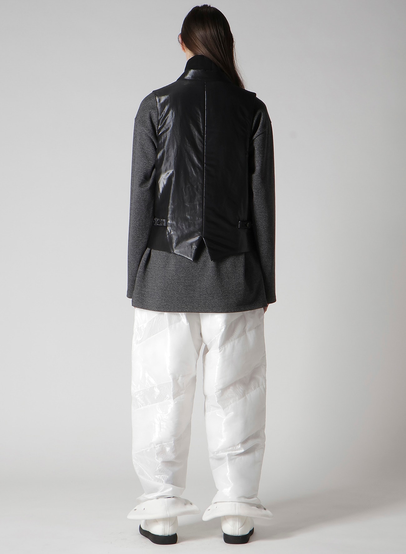 BIWA LAKE PRINTED TRANSPARENT VEST