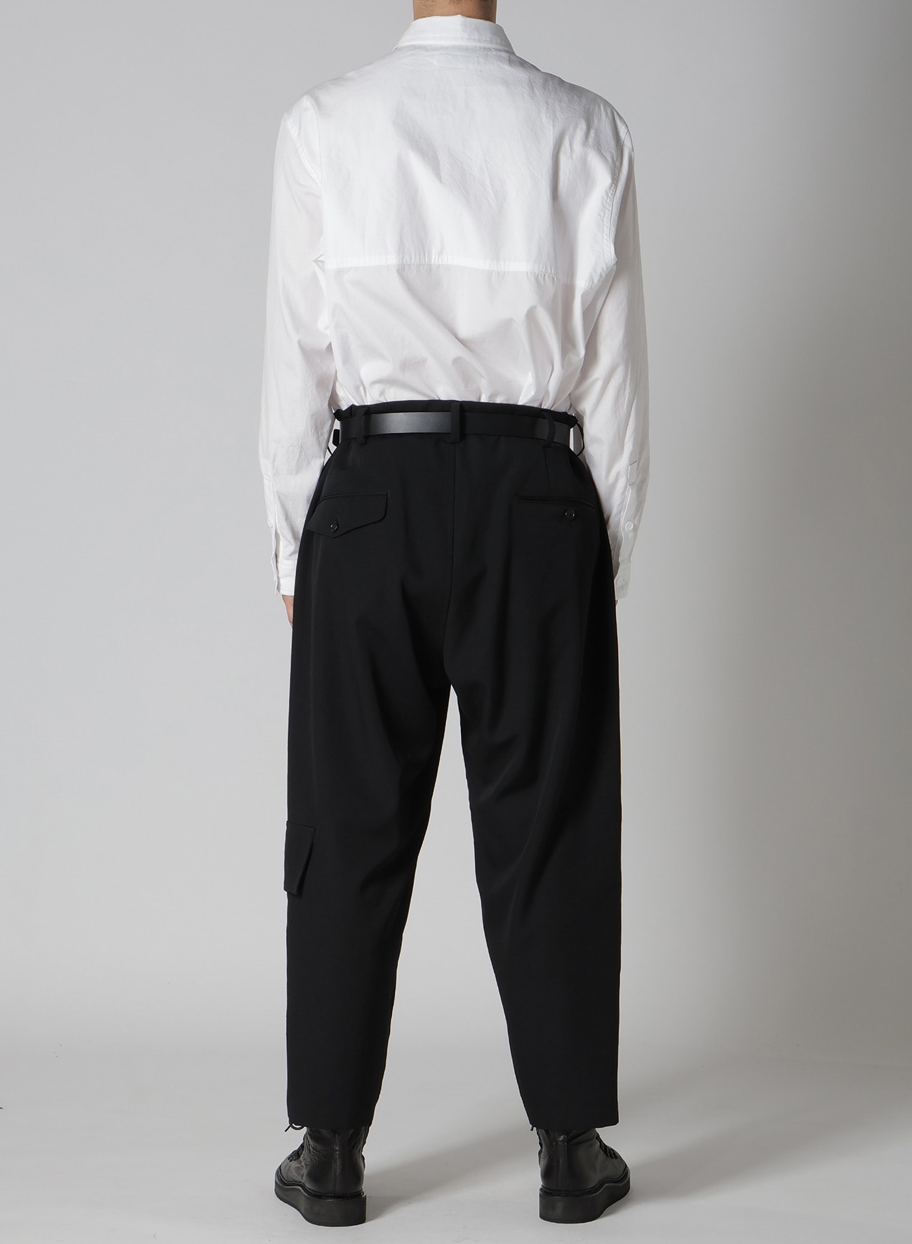 WOOL GABARDINE FRONT TUCK PANTS