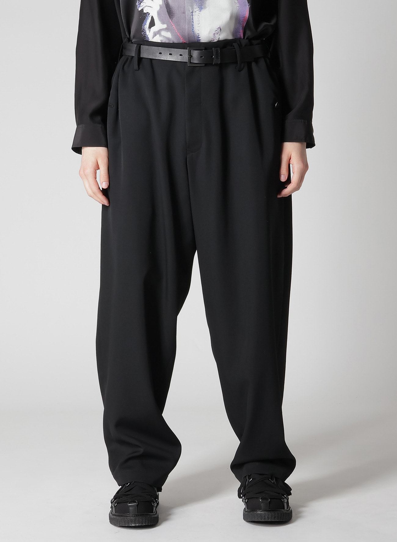 WOOL GABARDINE WIDE STRING PANTS