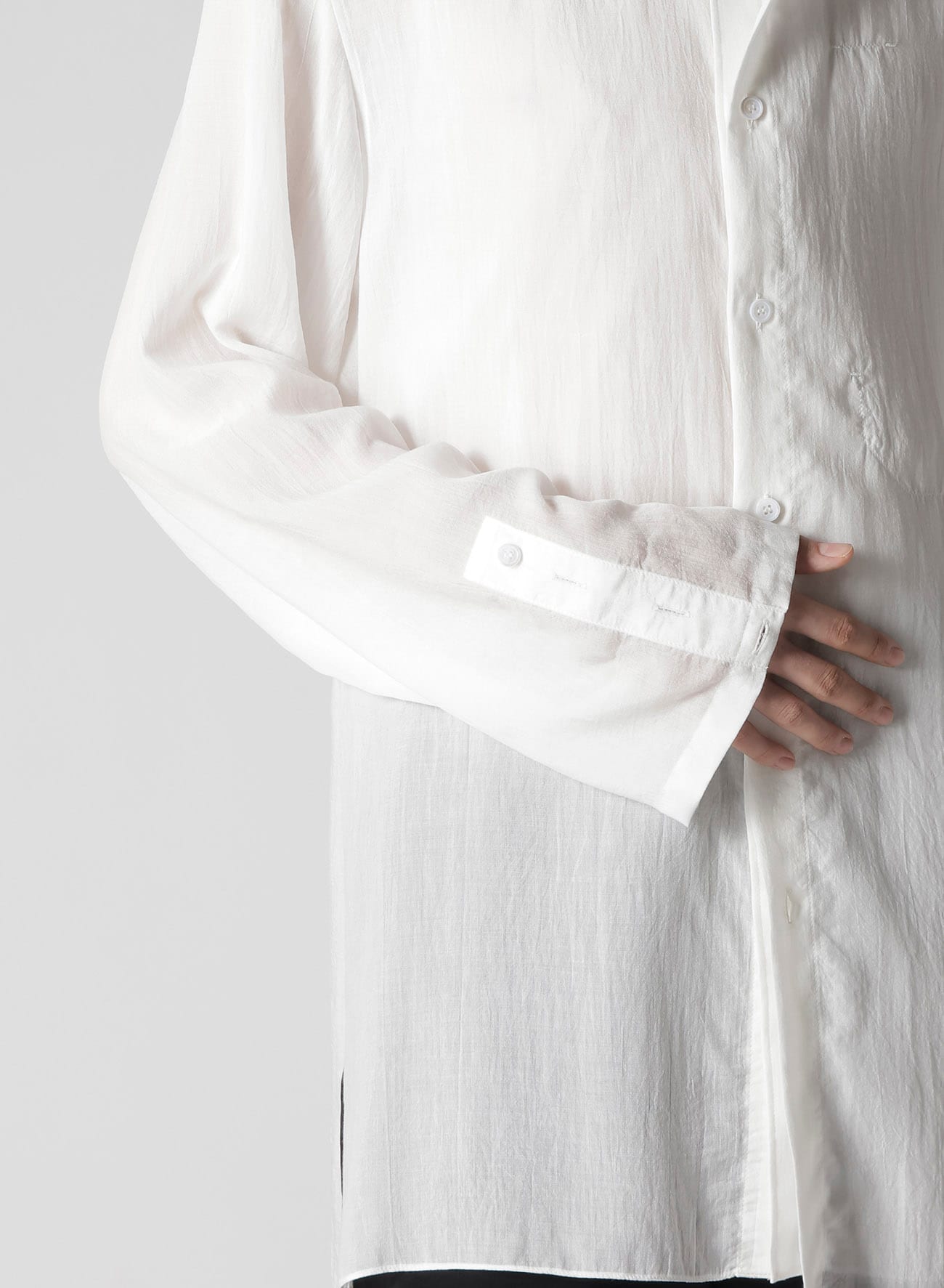 【1/11 10:00 Release】60 CELLULOSE LOAN L DOUBLE LAYERED BLOUSE