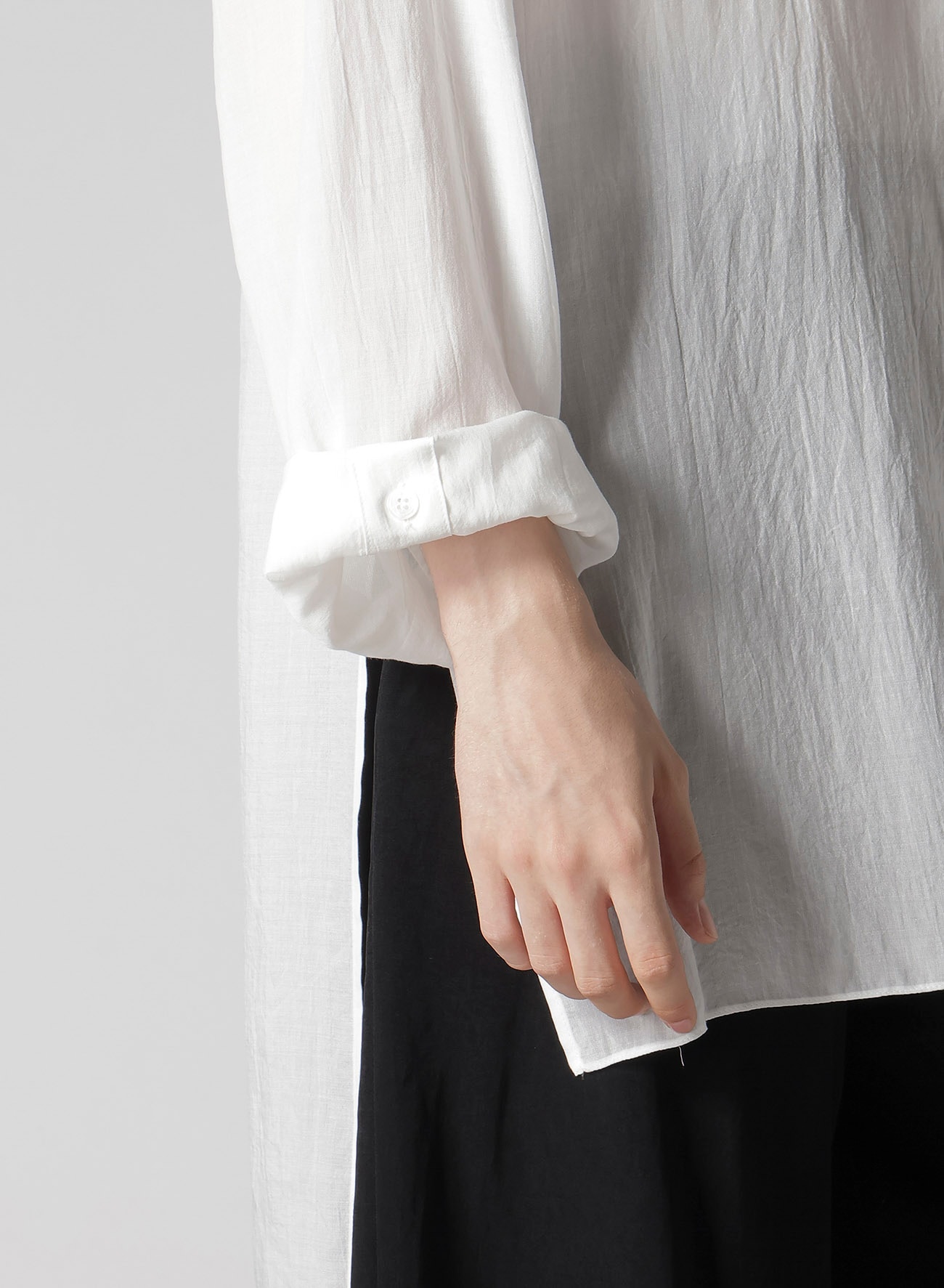 【1/11 10:00 Release】60 CELLULOSE LOAN L DOUBLE LAYERED BLOUSE