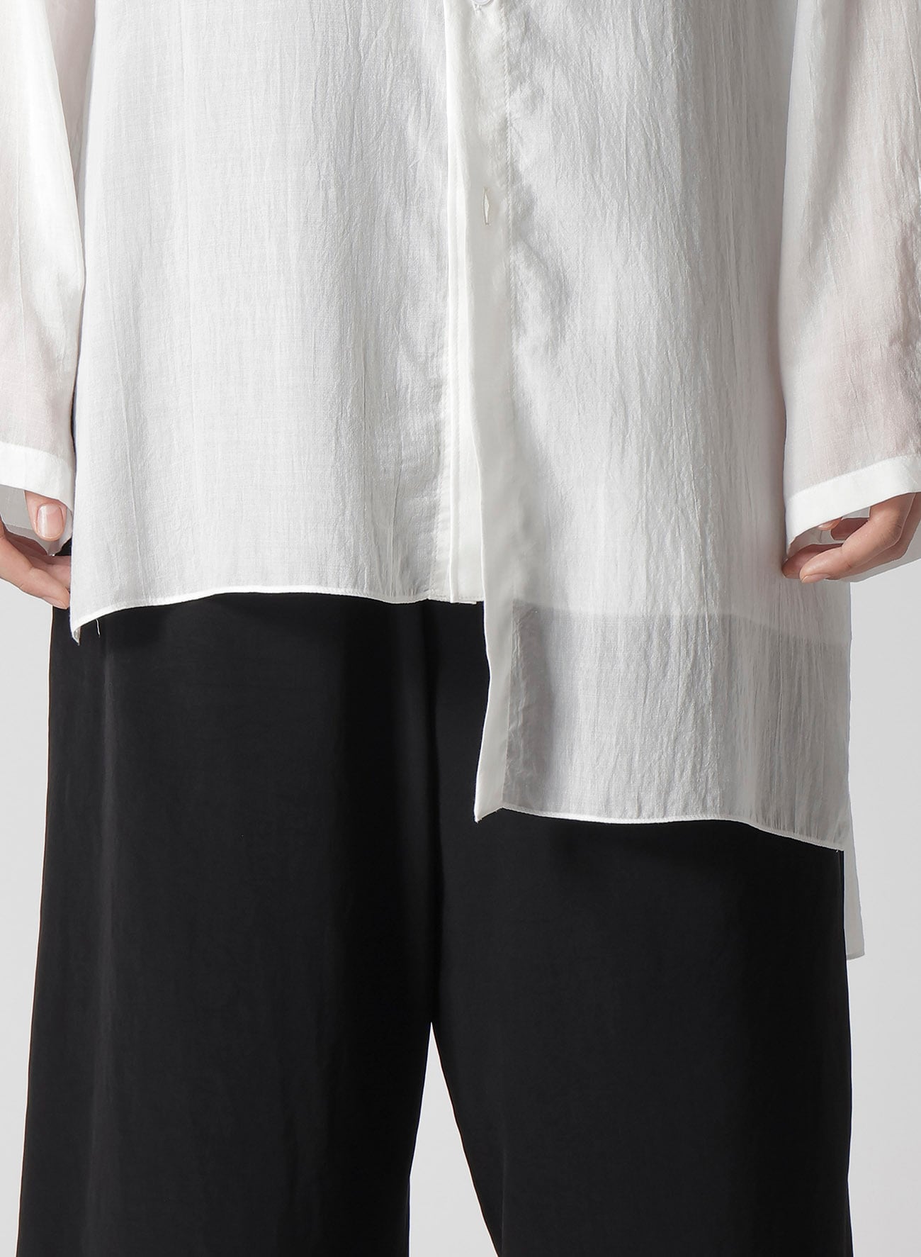 【1/11 10:00 Release】60 CELLULOSE LOAN L DOUBLE LAYERED BLOUSE