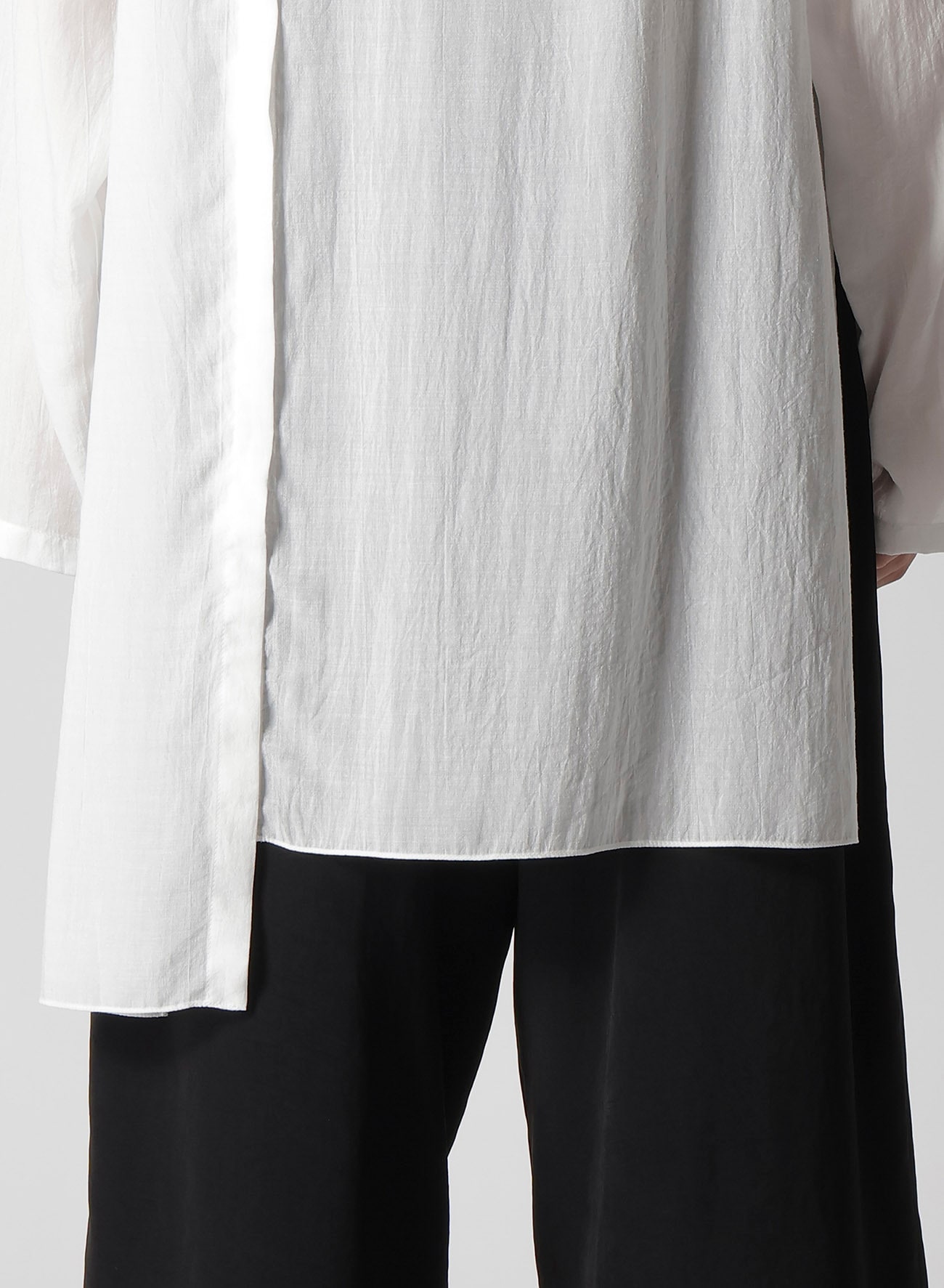 【1/11 10:00 Release】60 CELLULOSE LOAN L DOUBLE LAYERED BLOUSE