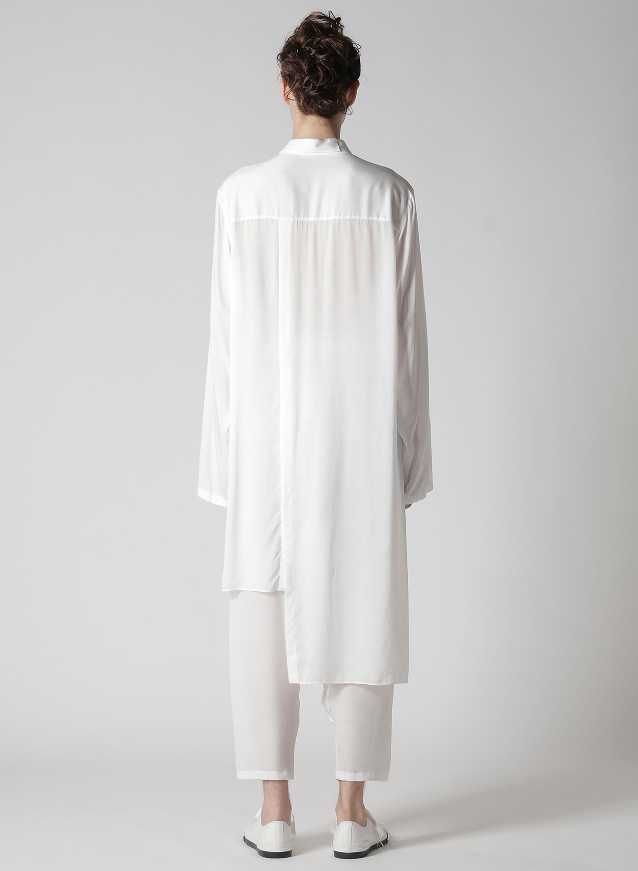 【1/11 10:00 Release】WHITE 80 MODAL LAWN TAB DETAIL BLOUSE