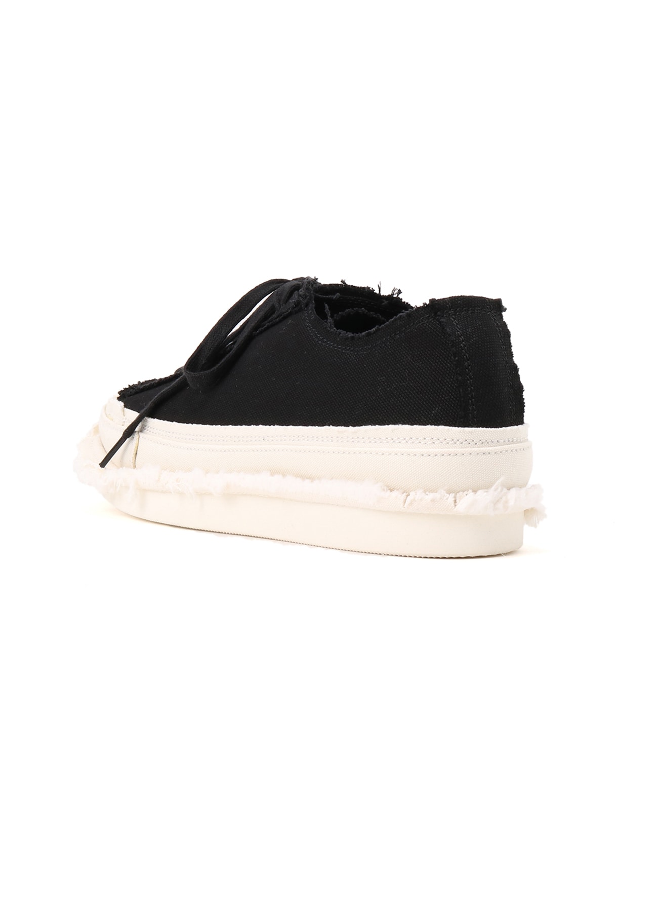 8/C CANVAS B LOW TOP LACE UP SNEAKER