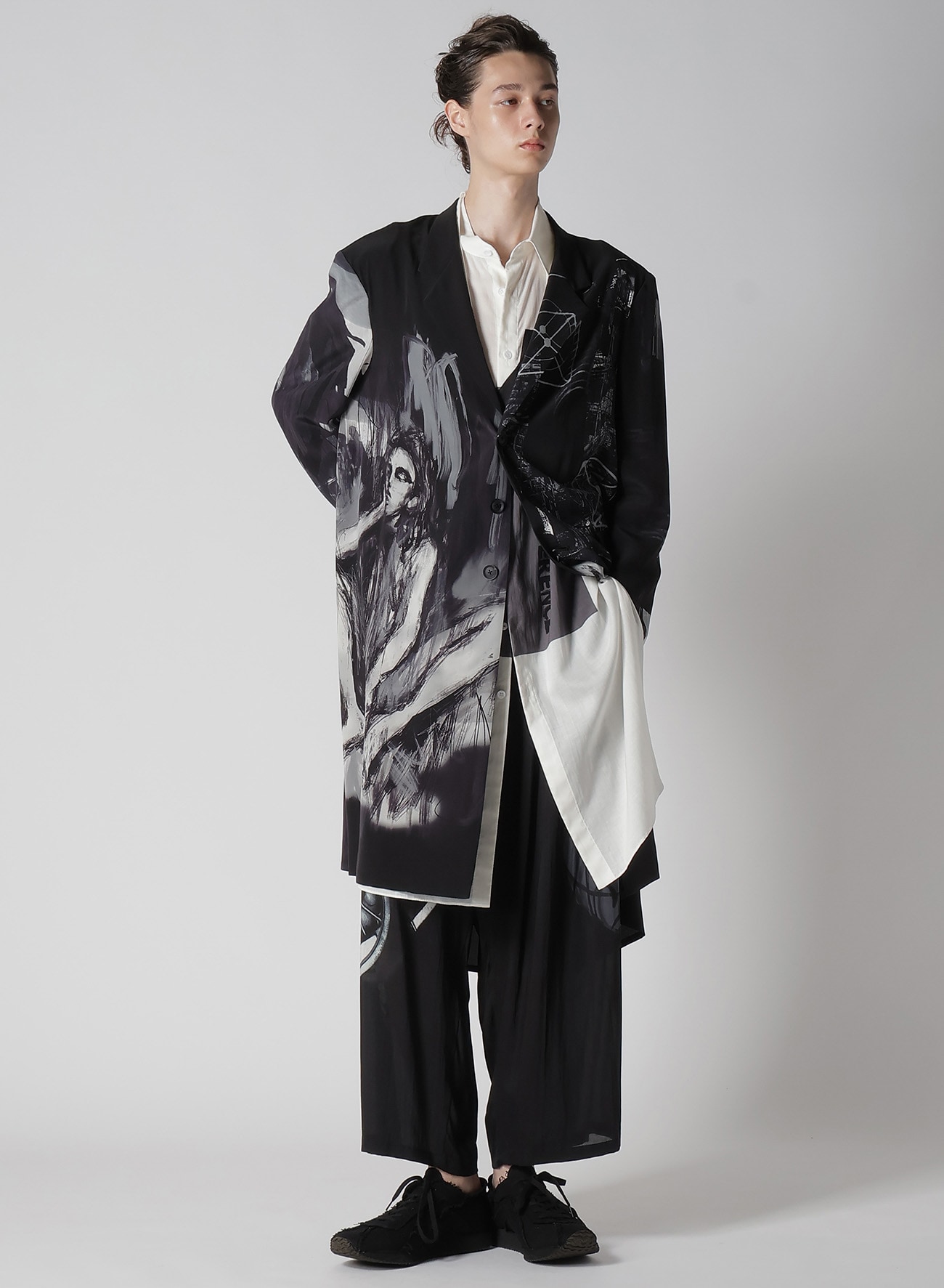 PORTRAIT PRINT ASYMMETRY JACKET