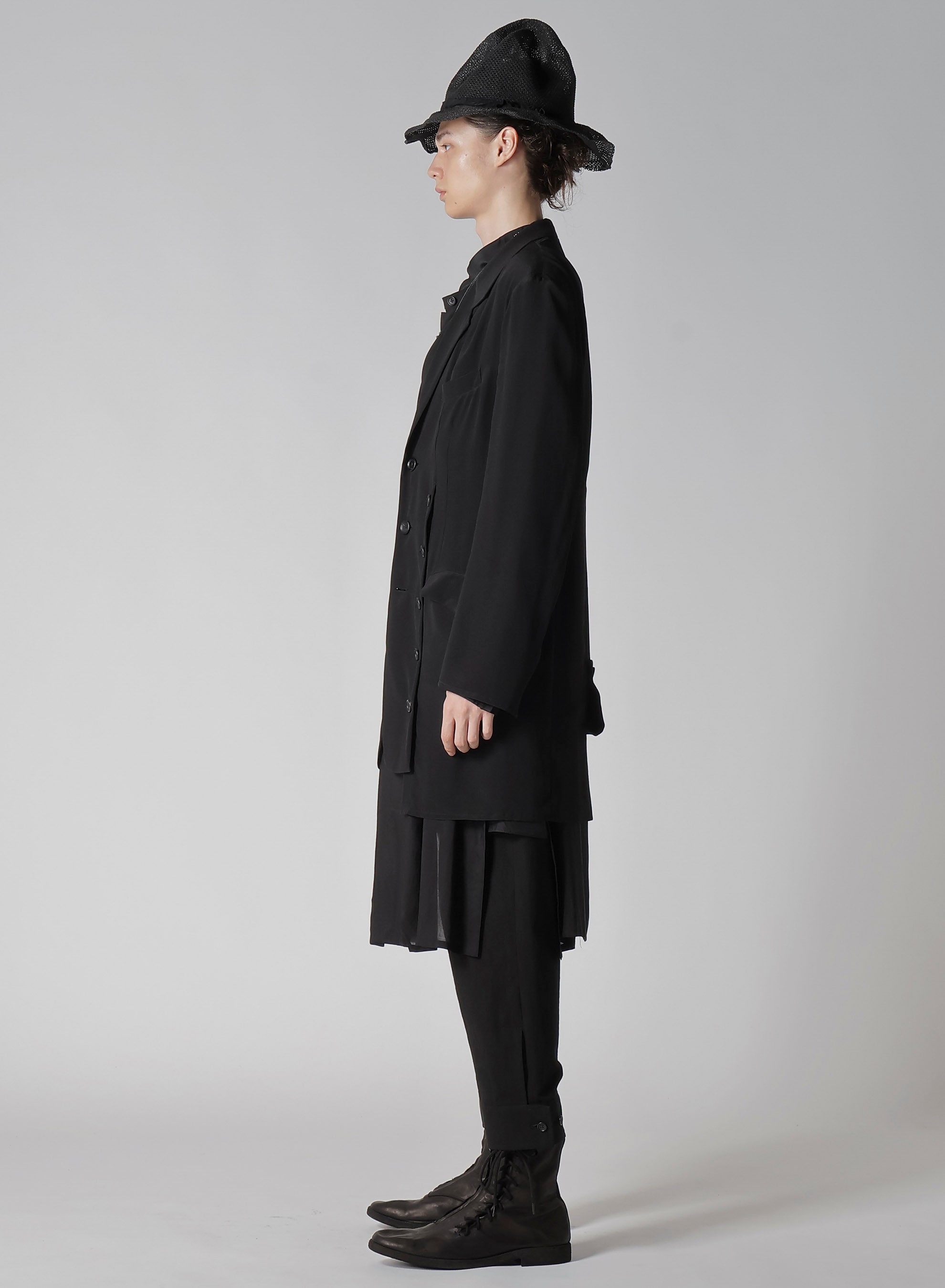 12M SILK DECINE ASYMMETRY BUTTON DETAIL JACKET