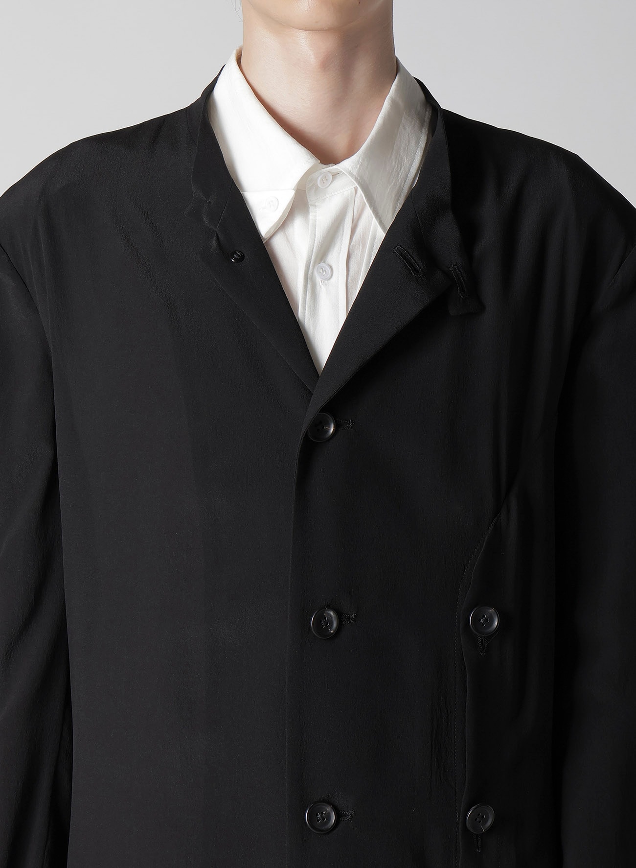 【1/11 10:00 Release】12M SILK DECINE STAND COLLAR ASM JACKET