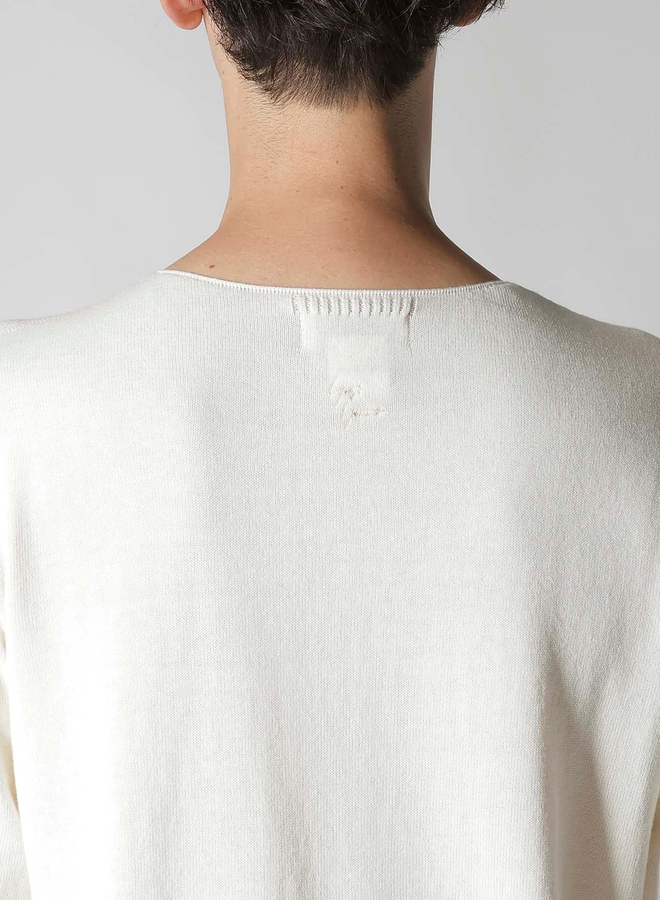 ROUND NECK KNIT WITH EMBROIDERY