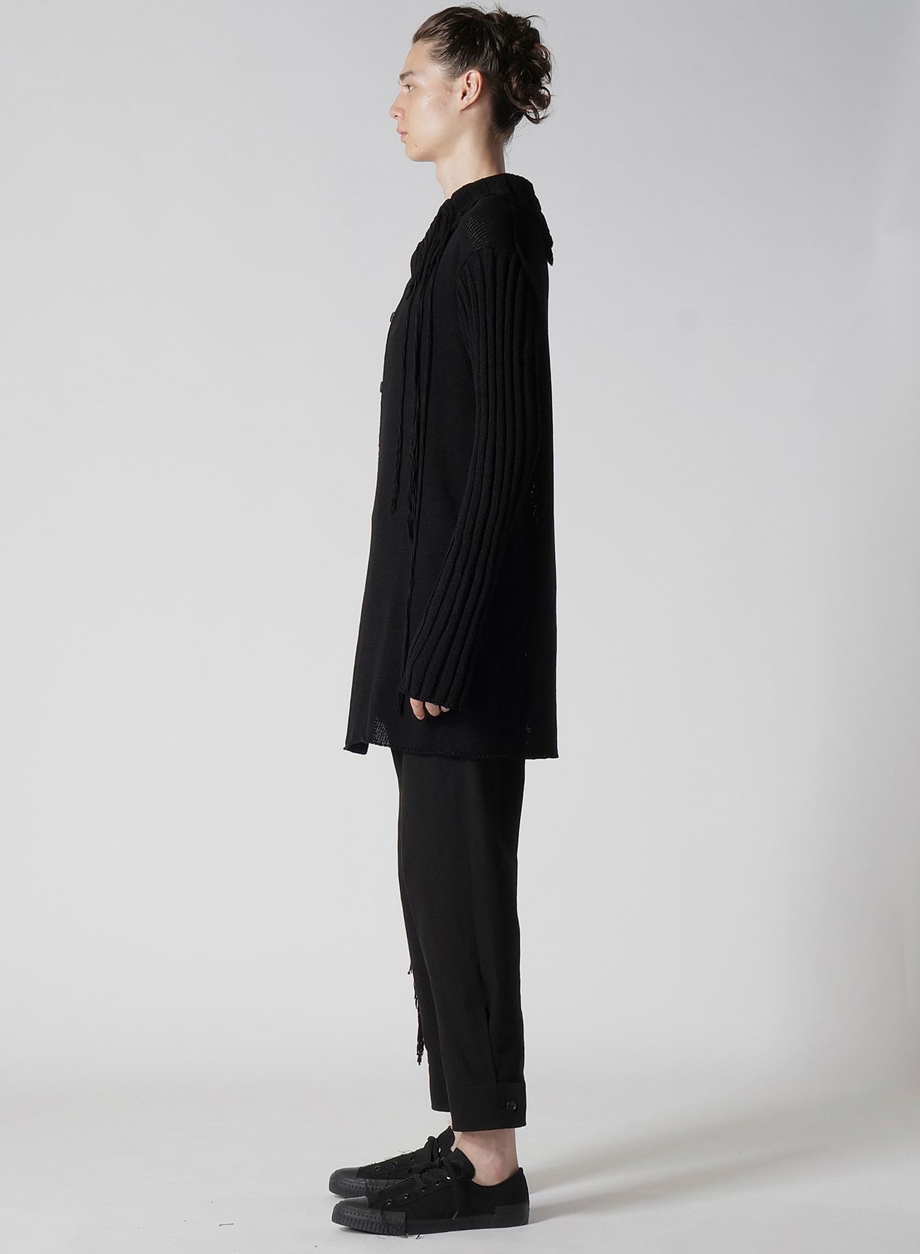 HANGING STRING ASYMMETRY NECK CARDIGAN