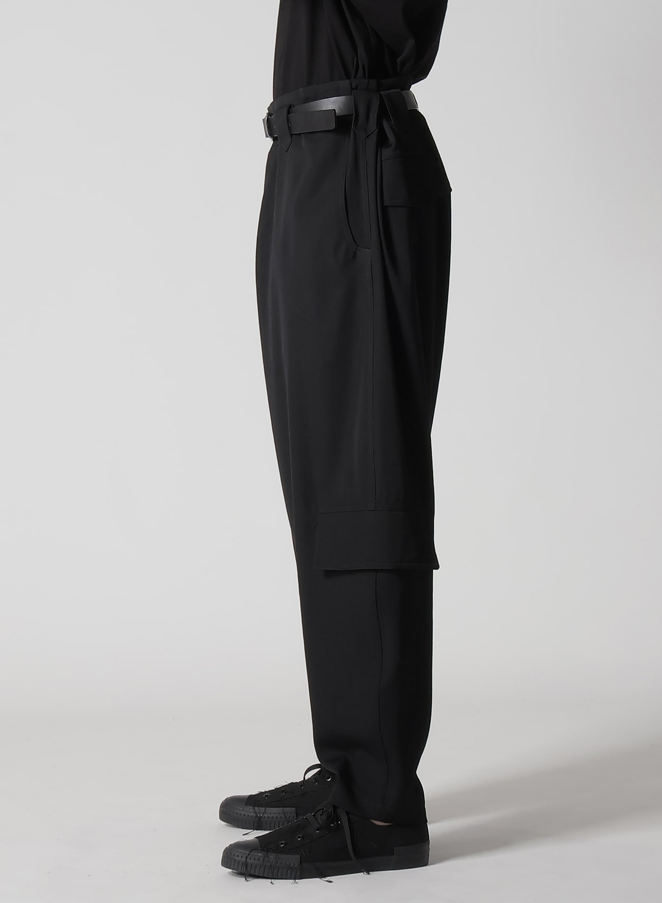 WOOL GABARDINE LEFT SIDE POCKET PANTS