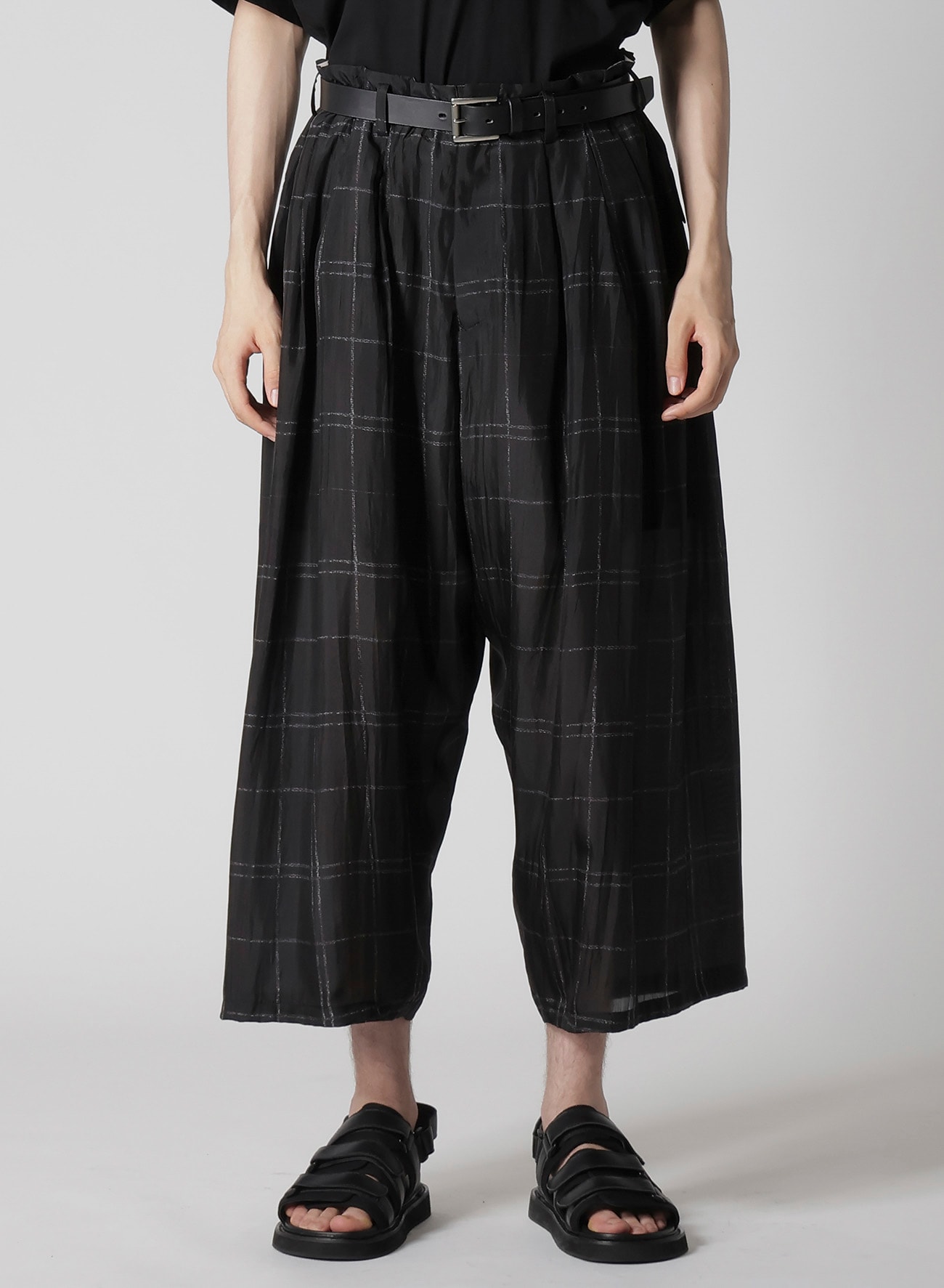 6TUCKS PLAID PANTS