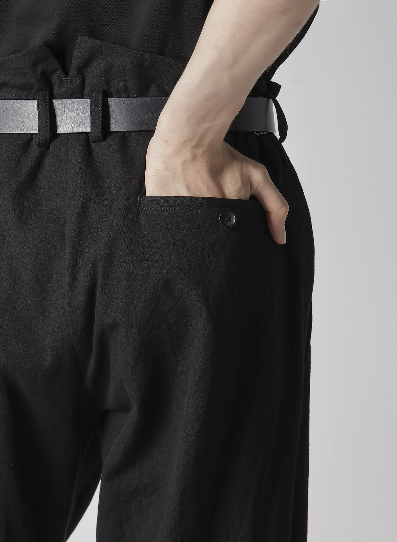 C/L UNEVEN  THREAD CANVAS  TAB DETAIL SLIM PANTS