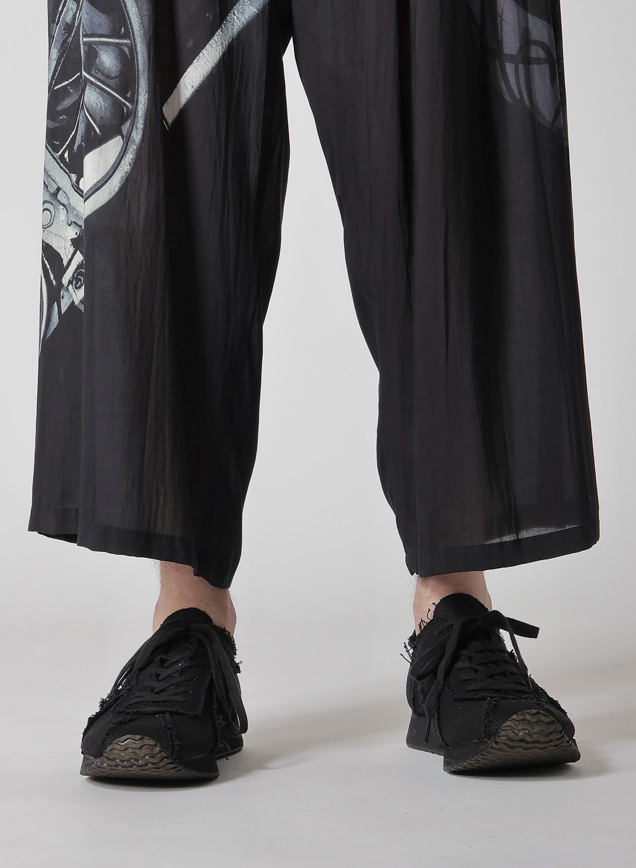 【1/11 10:00 Release】WHEEL PRINT PANTS