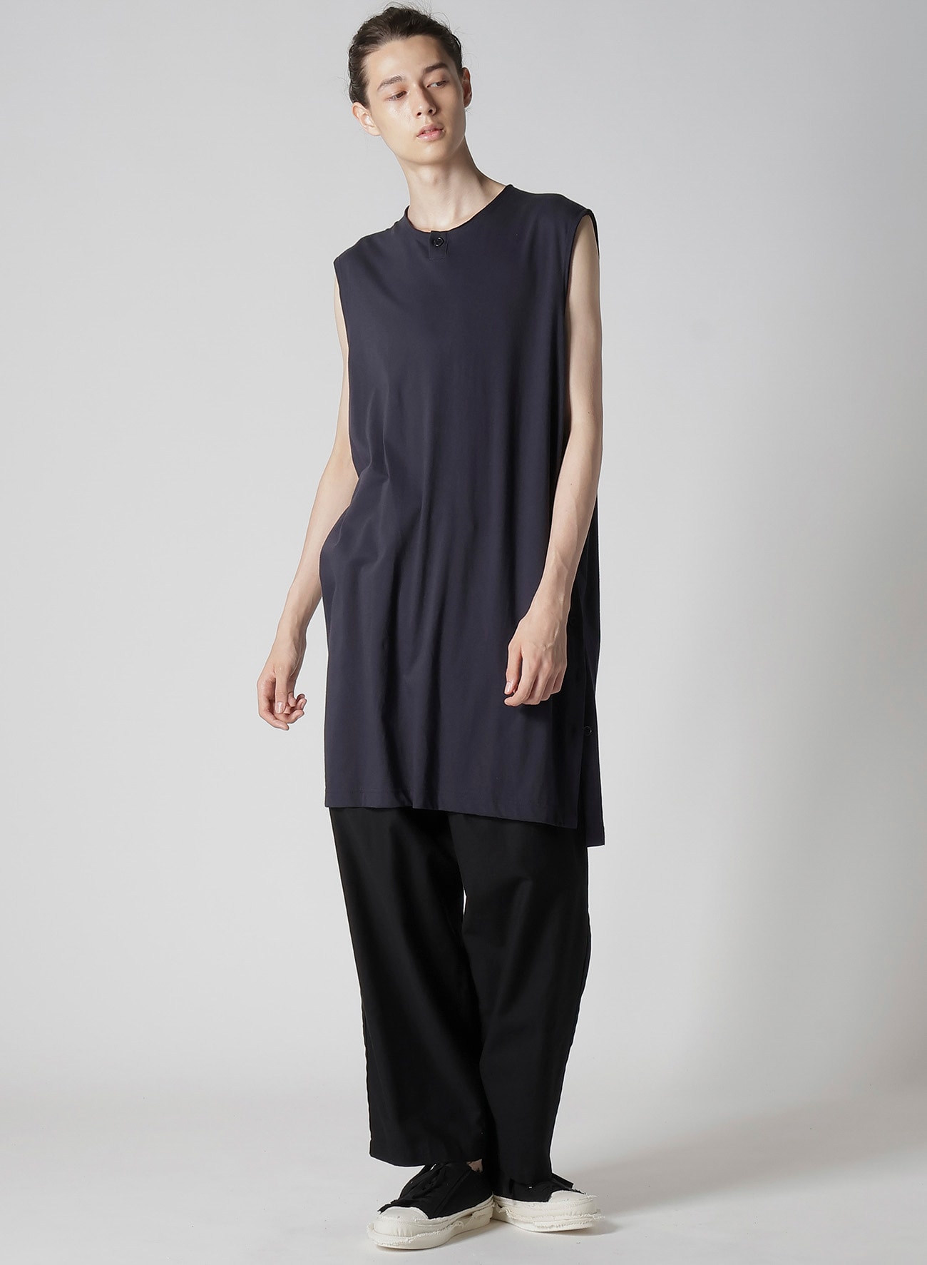COMBED SINGLE JERSEY SINGLE BUTTON TANK TOP