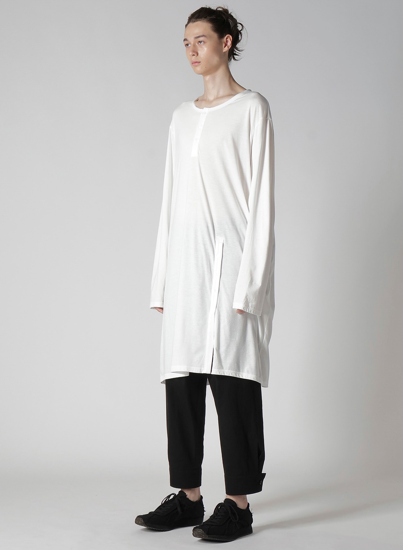 COTTON MODAL JERSEY HENRY NECK LS T