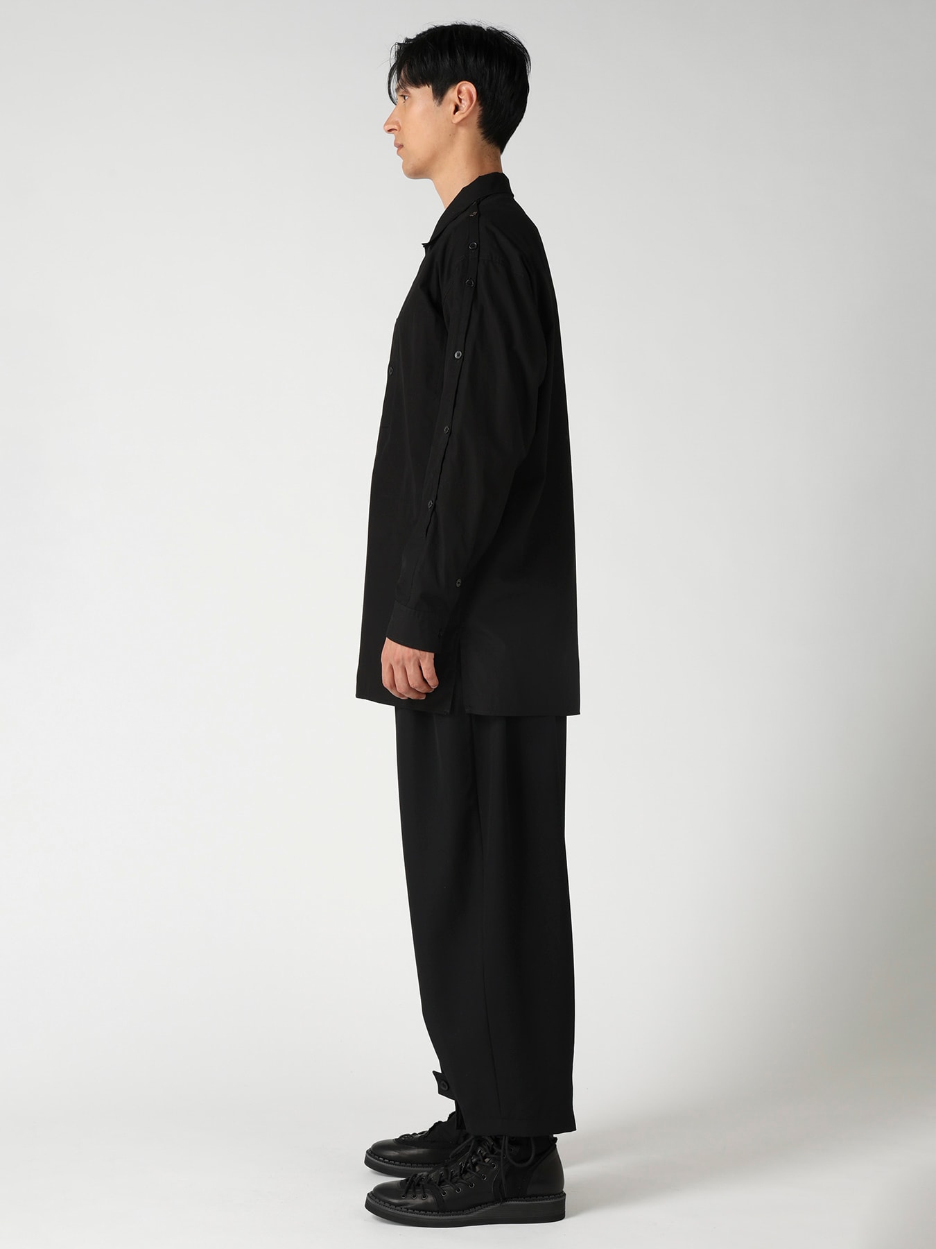 CHAIN STITCH BROAD OPEN COLLAR SHOULDER SLIT BLOUSE