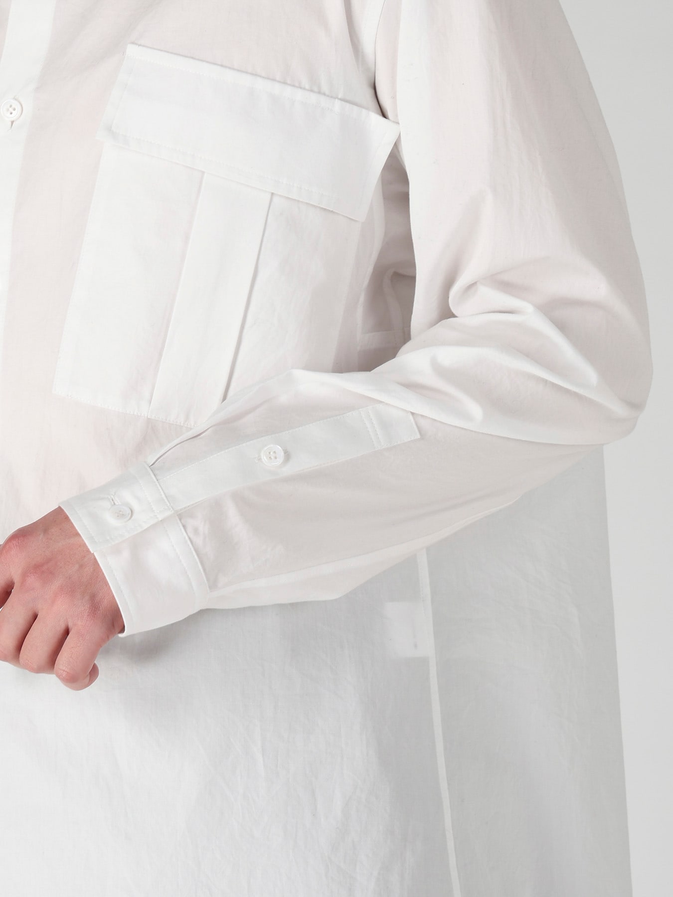 COTTON BROAD POCKET DETAIL BLOUSE