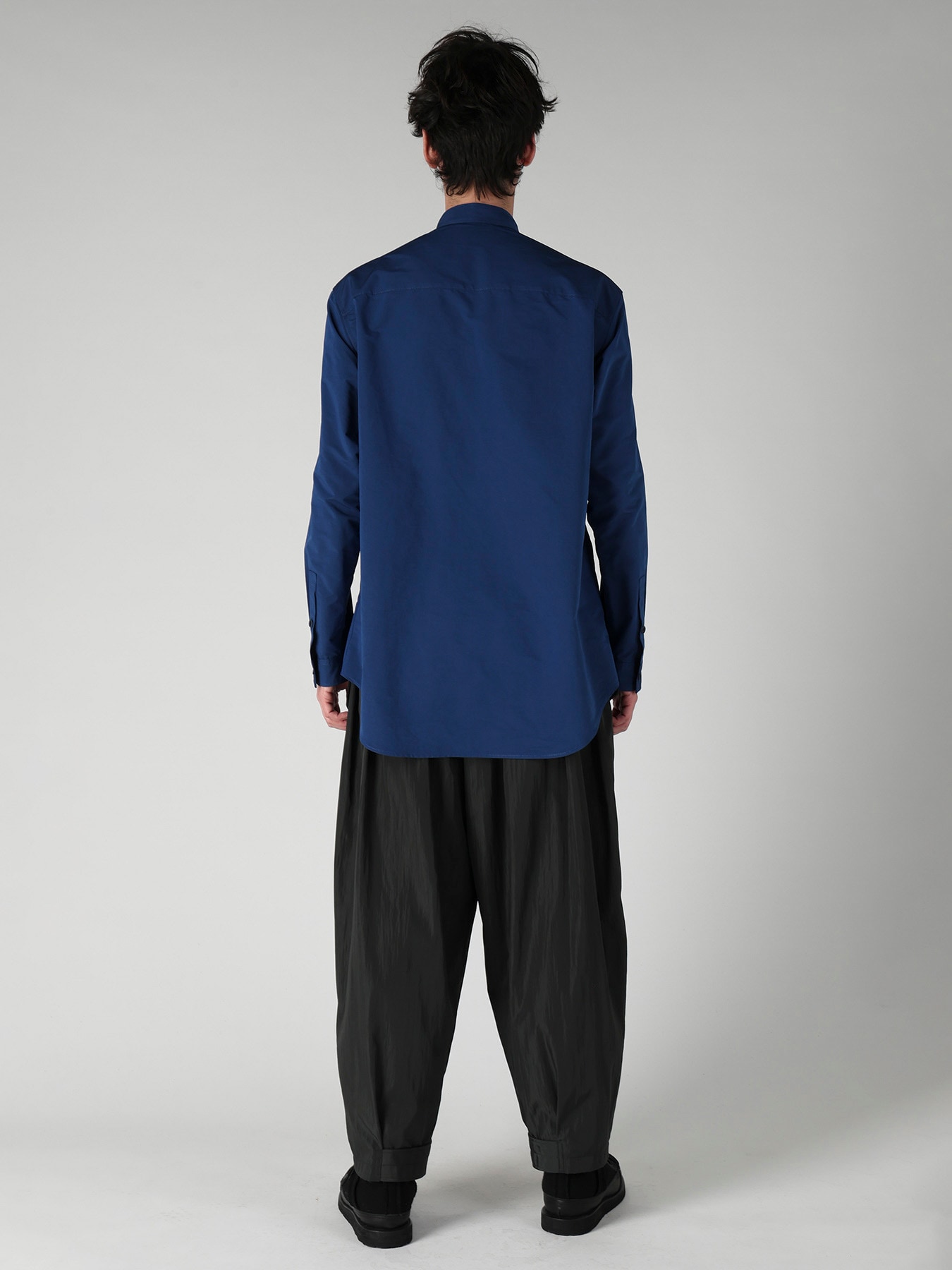 PE/NY SPLIT YARN TAFFETA POCKET DETAIL BLOUSE
