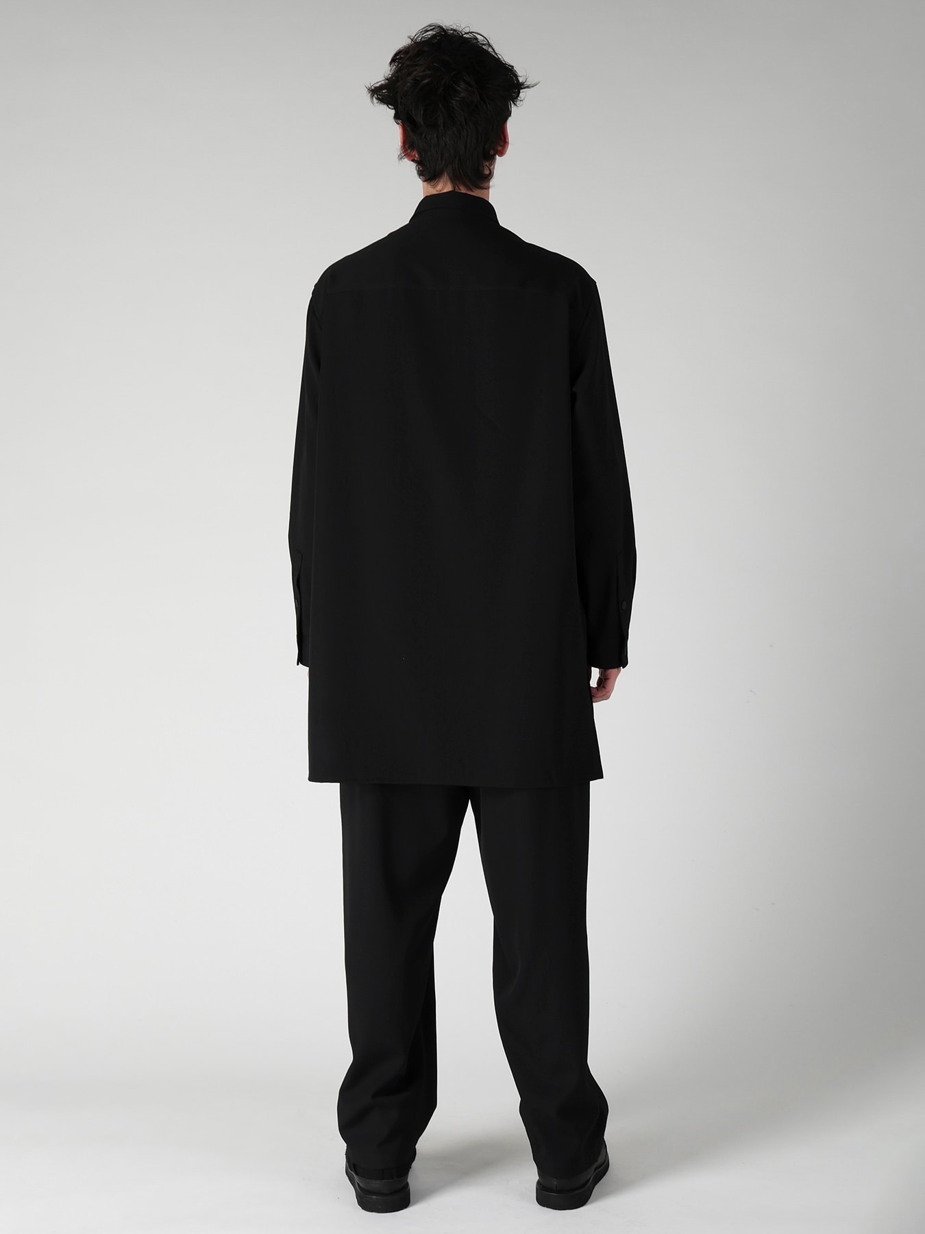 WOOL GABARDINE CHINA BUTTON BLOUSE