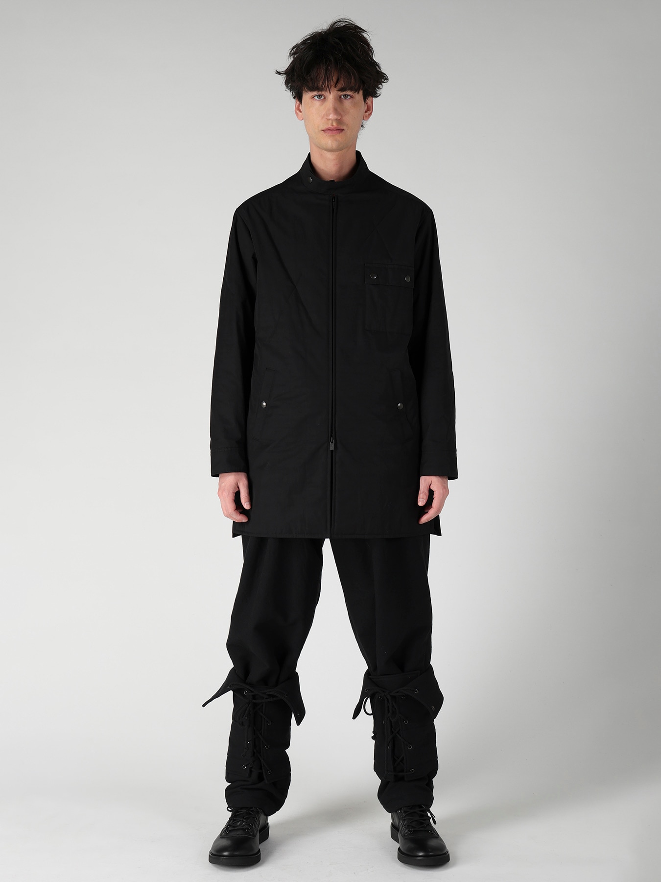 NY SPUN GABARDINE BLACK PADDED ZIP DOT BUTTON BLOUSE