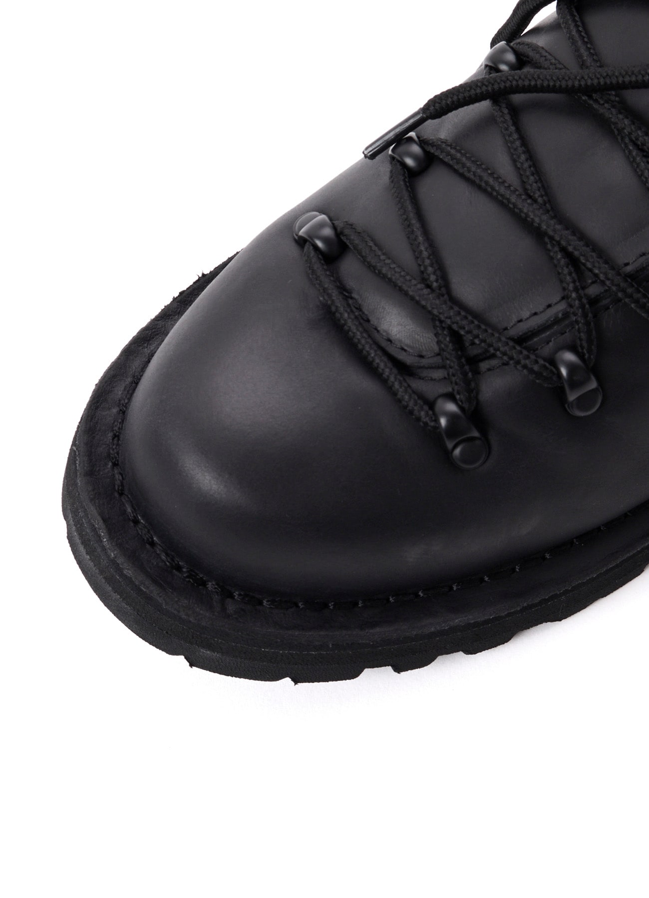 LEATHER SOFT OIL TREKKING BOOTS