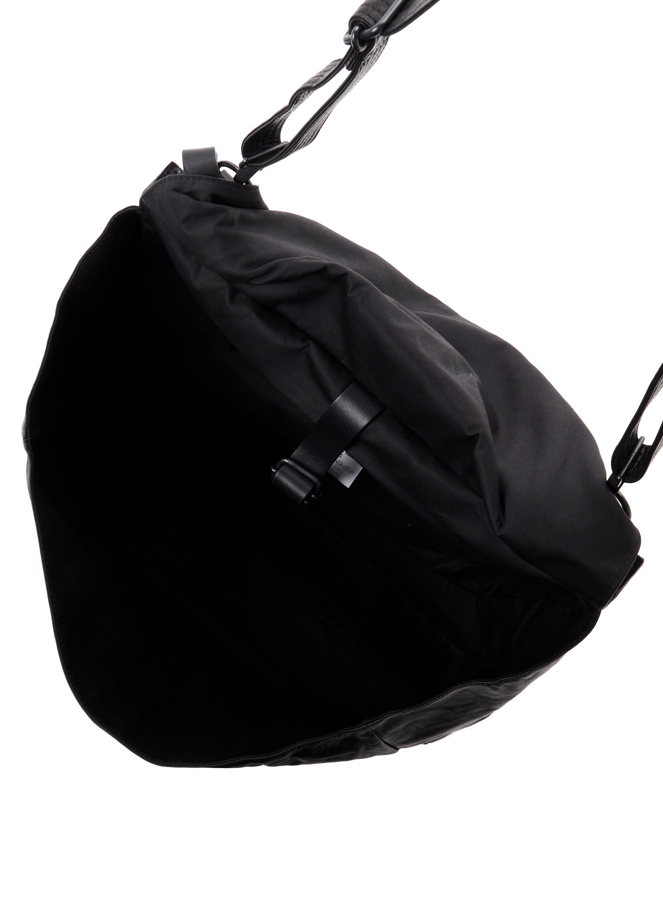SHRINKED HORSE LEATHER MILITARY SHOULDER BAG