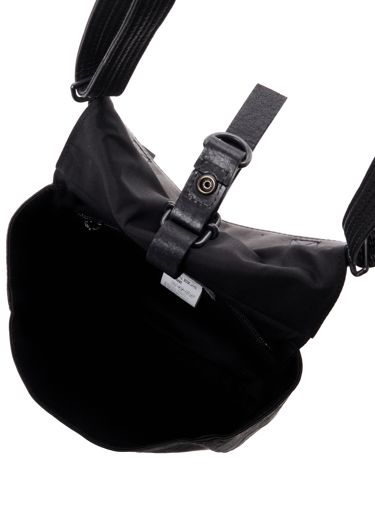 SHRINKED HORSE LEATHER MILITARY SHOULDER POUCH