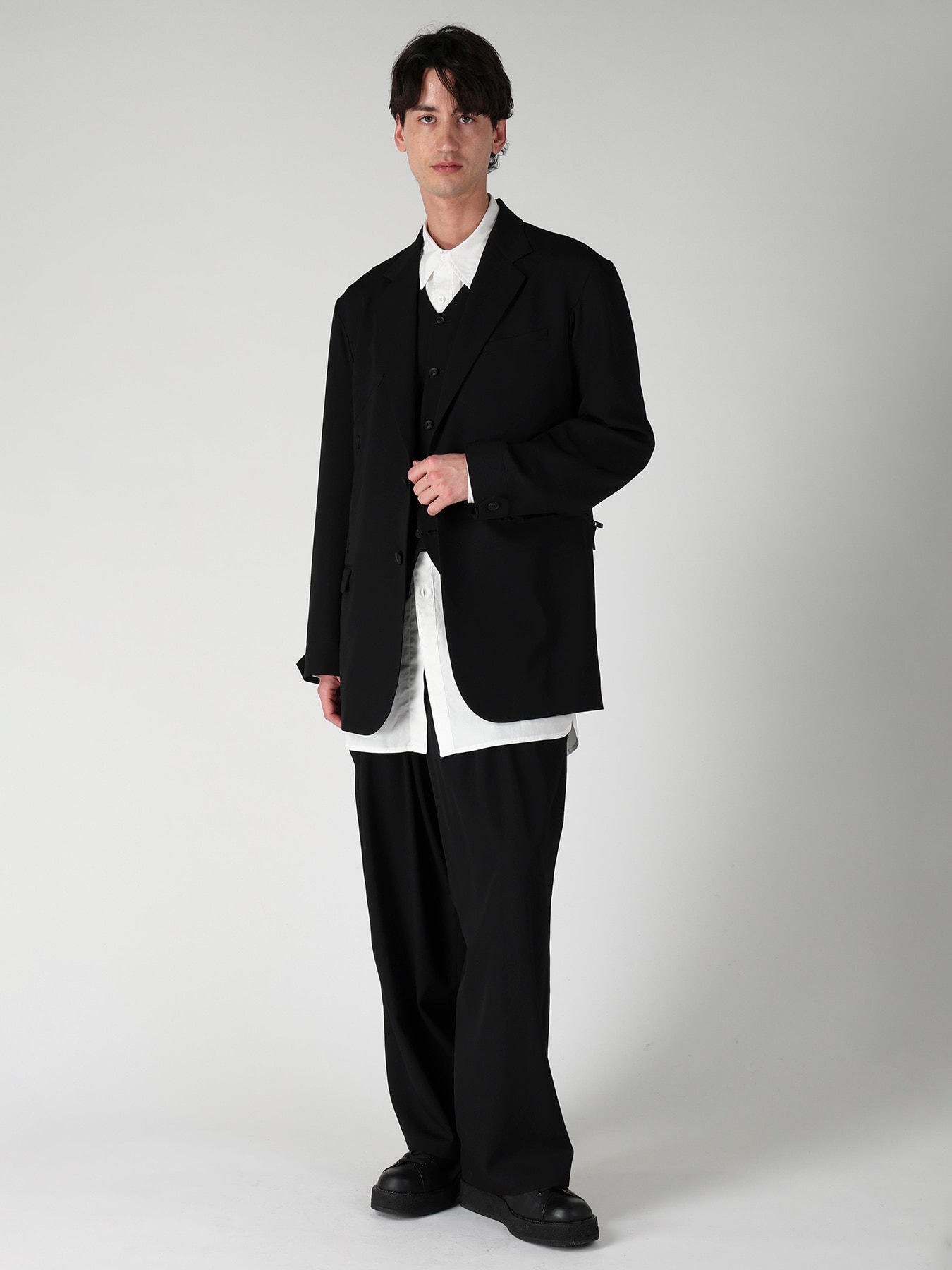 WOOL GABARDINE NOTCHED LAPEL JACKET