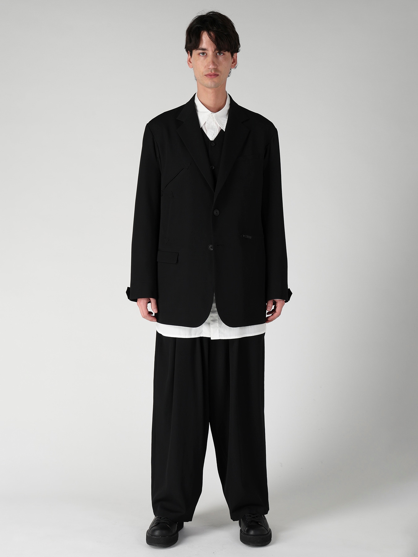 WOOL GABARDINE NOTCHED LAPEL JACKET