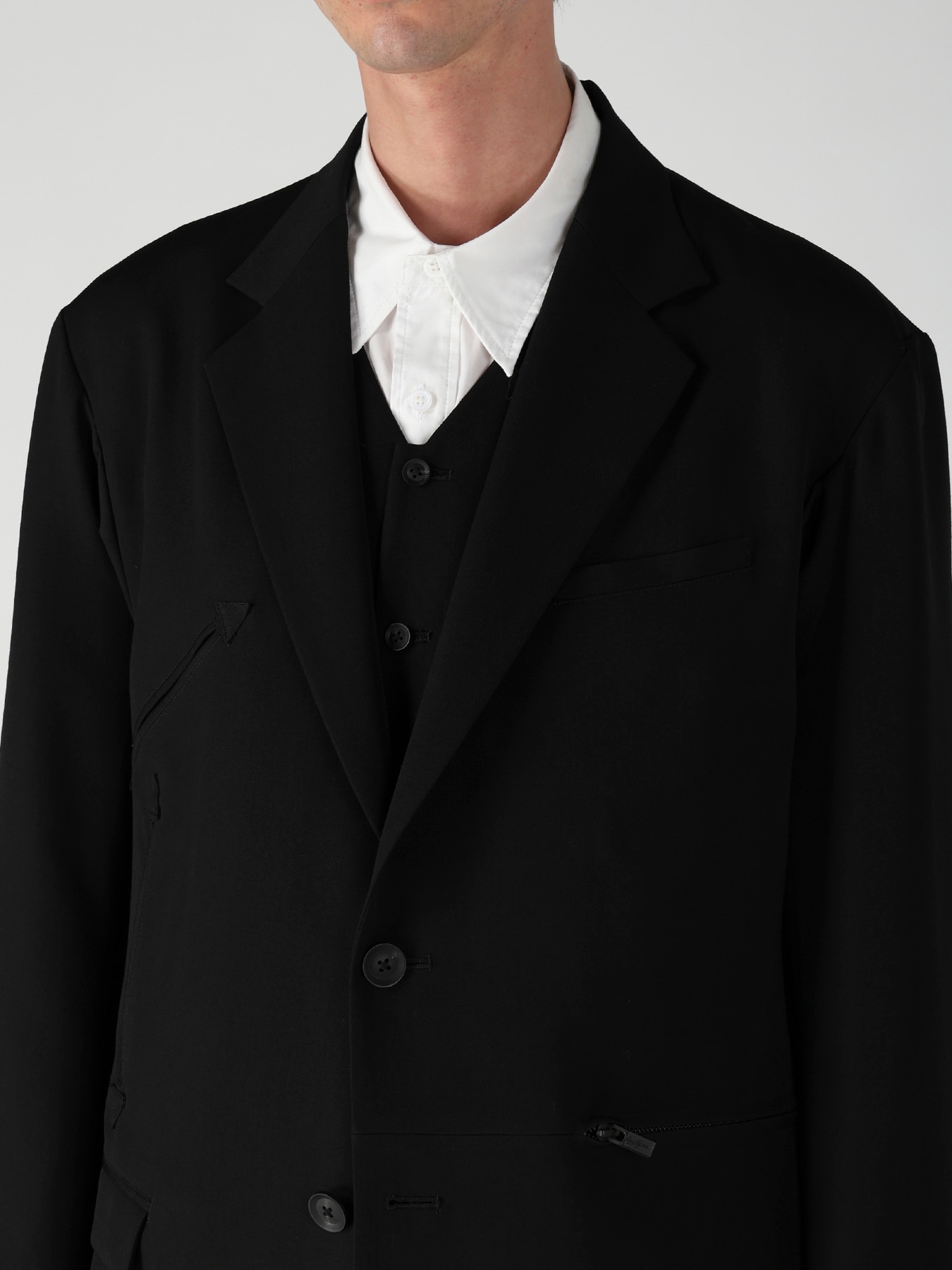 WOOL GABARDINE NOTCHED LAPEL JACKET