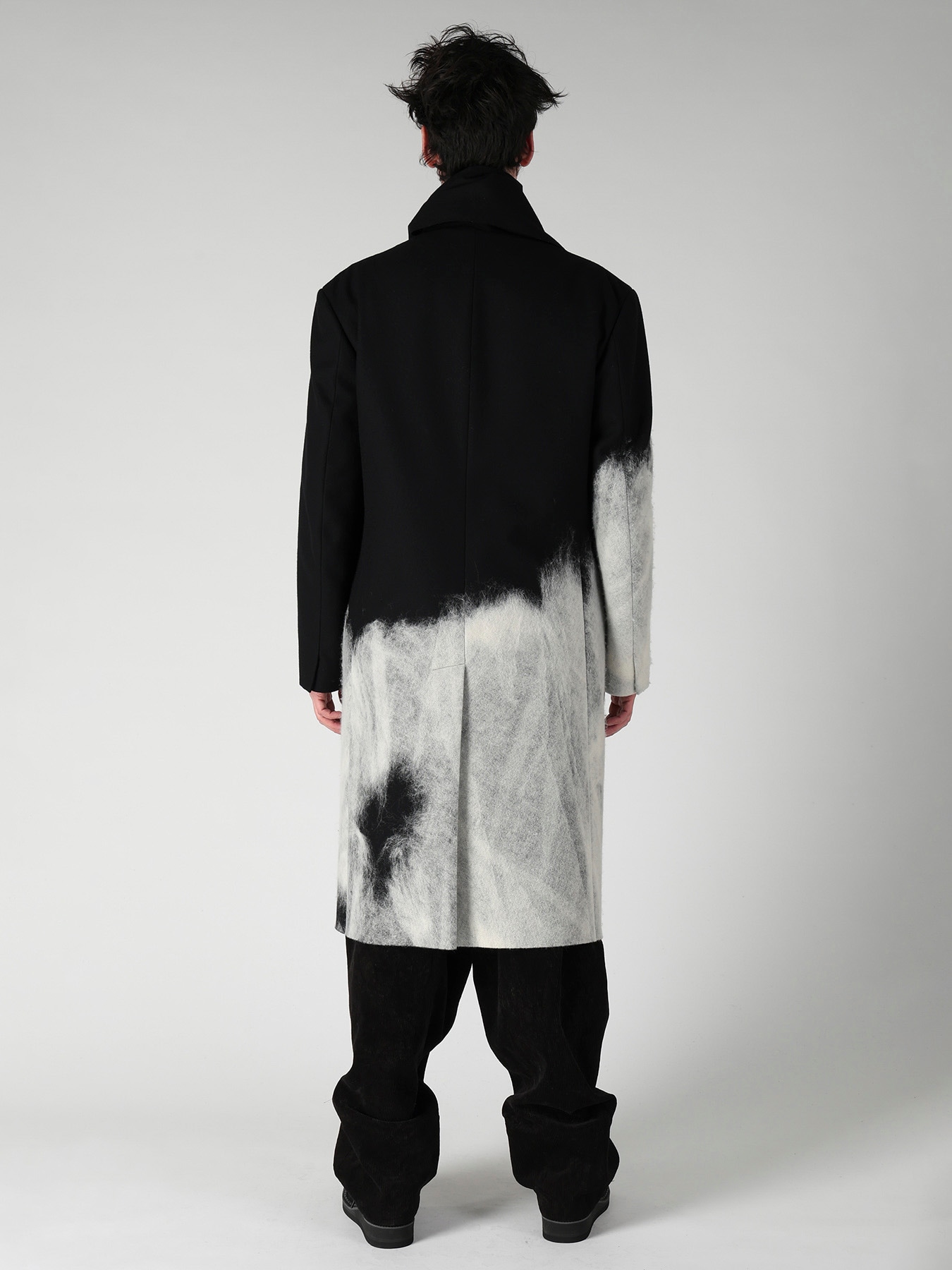 NEEDLE PUNCHED FLANNEL WHITE SCARF JACKET