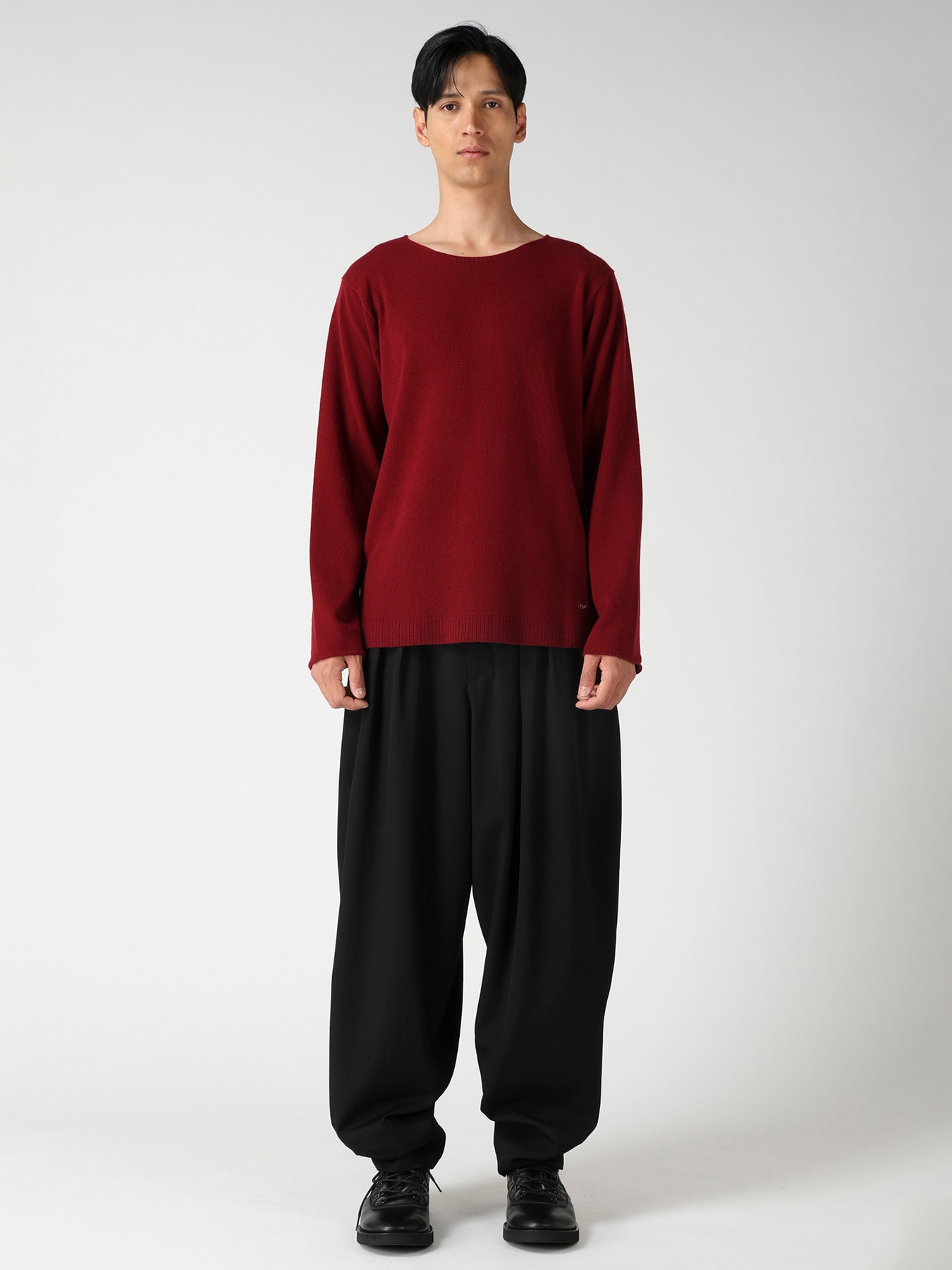 SINGLE JERSEY SIGNATURE EMBROIDERED KNIT