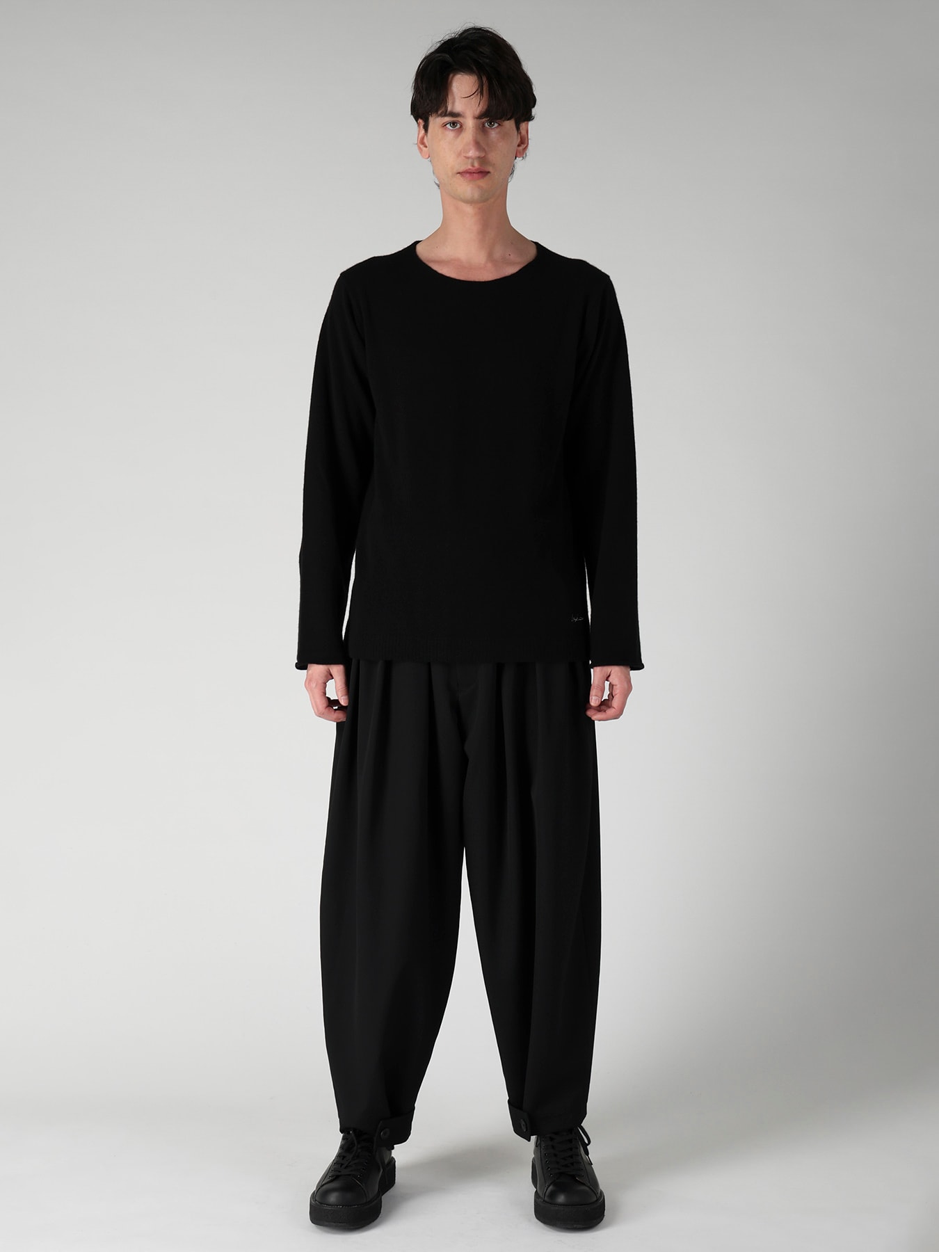 SINGLE JERSEY SIGNATURE EMBROIDERED KNIT(FREE SIZE Black): Yohji