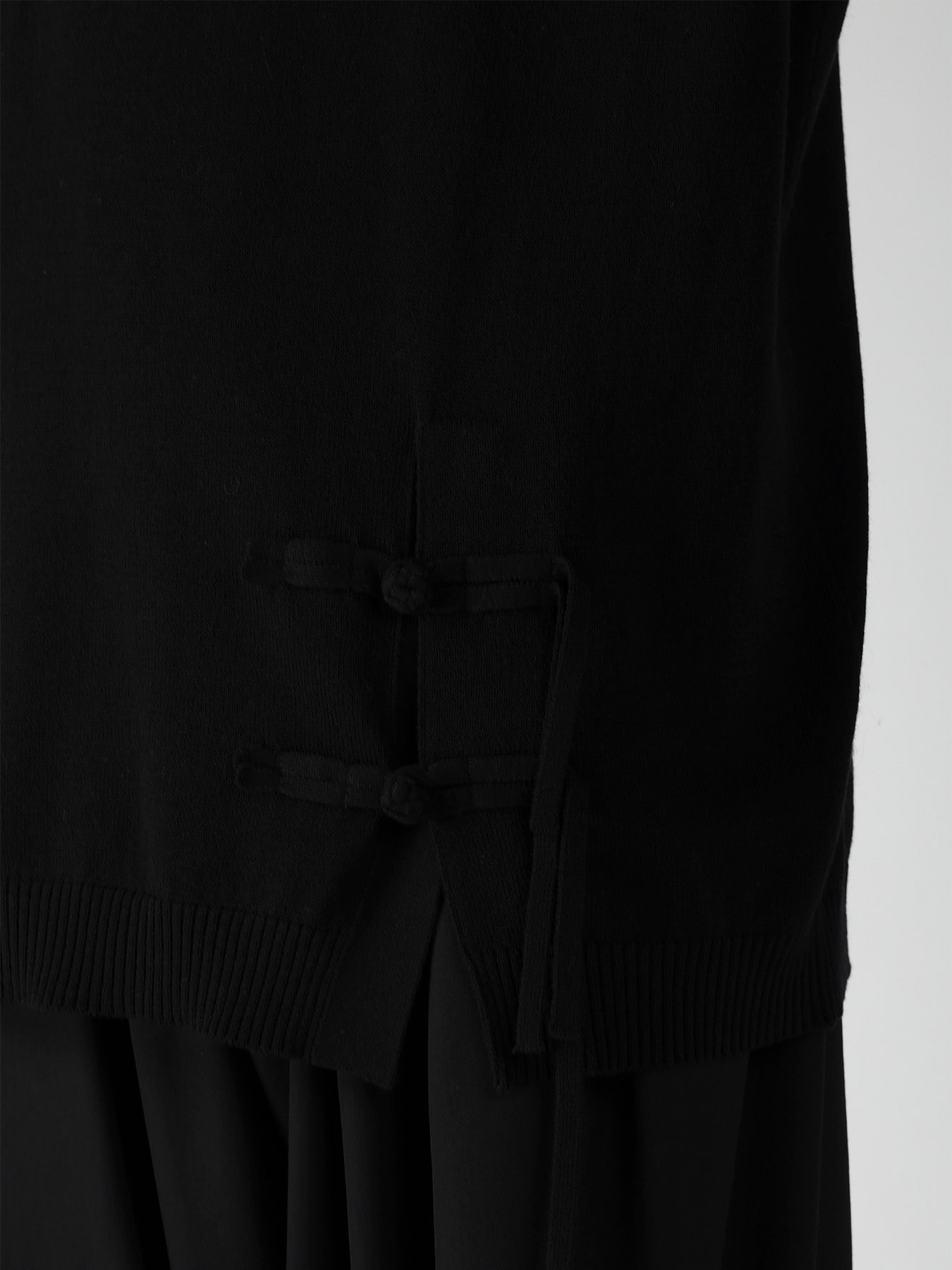 SINGLE JERSEY+CHINA BUTTON CHINA BUTTON ROUND NECK PO