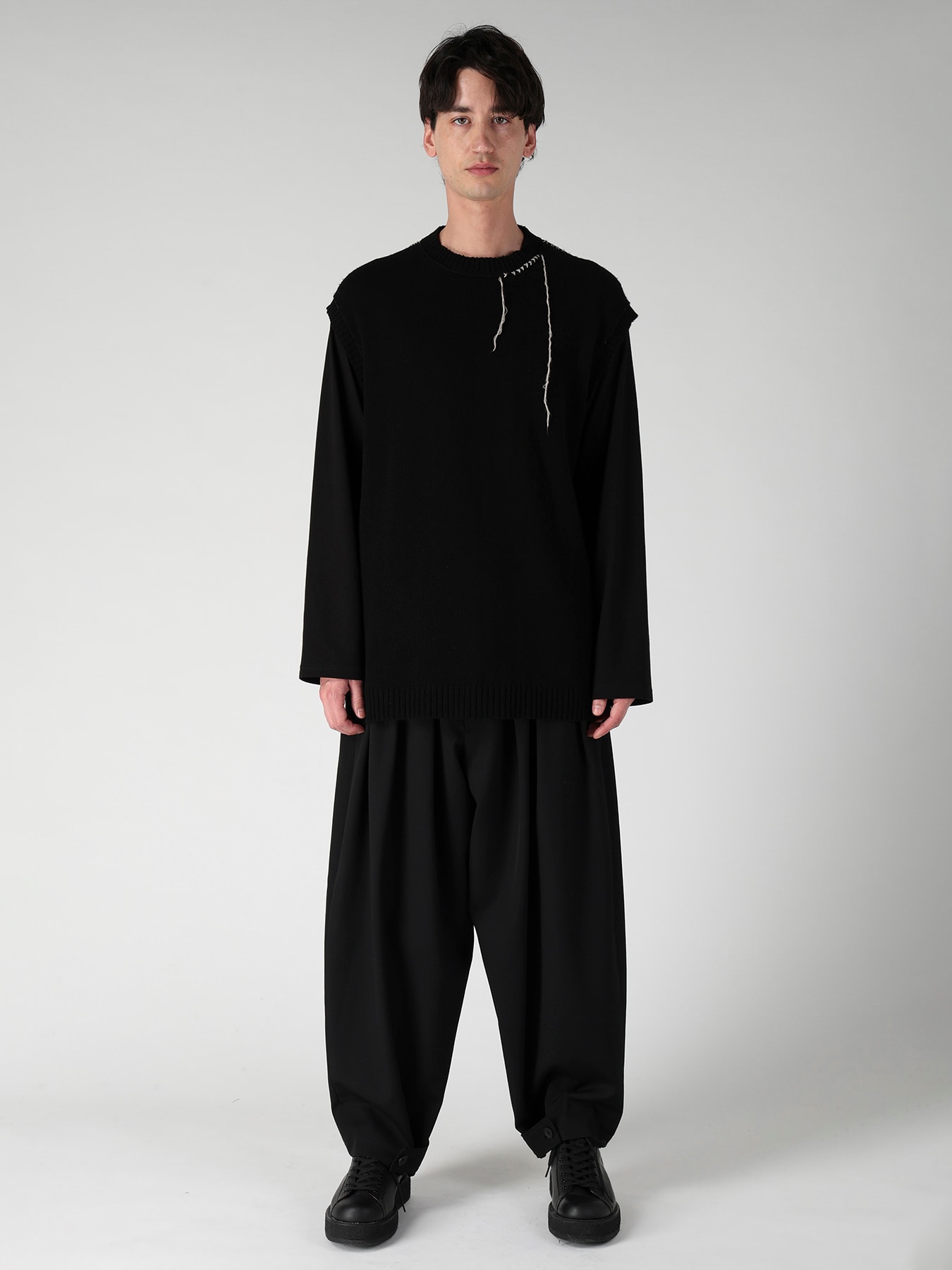 SINGLE JERSEY+EMBROIDERY EMBROIDERY ROUND NECK VEST