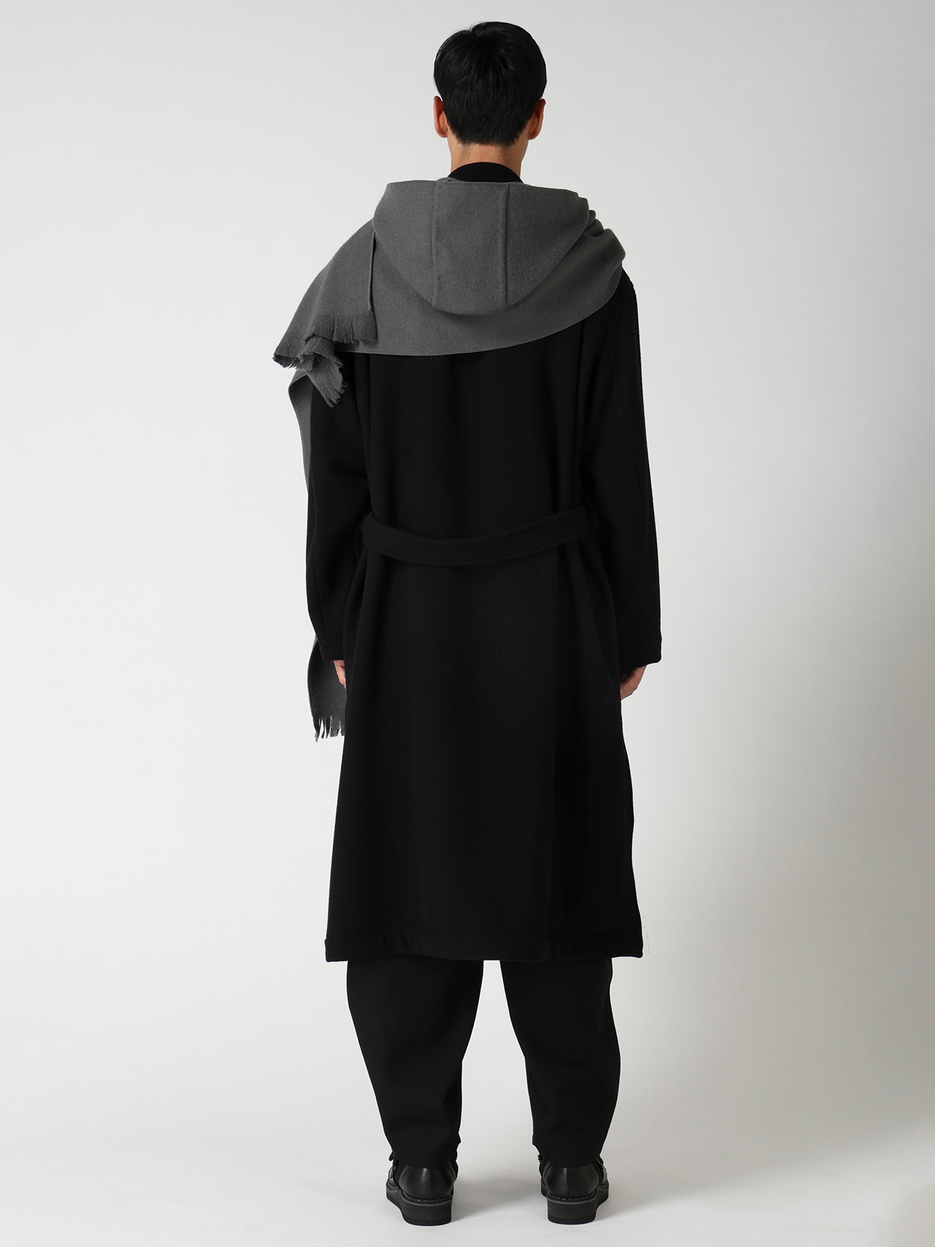 MILLED WOOL HOOD STOLE