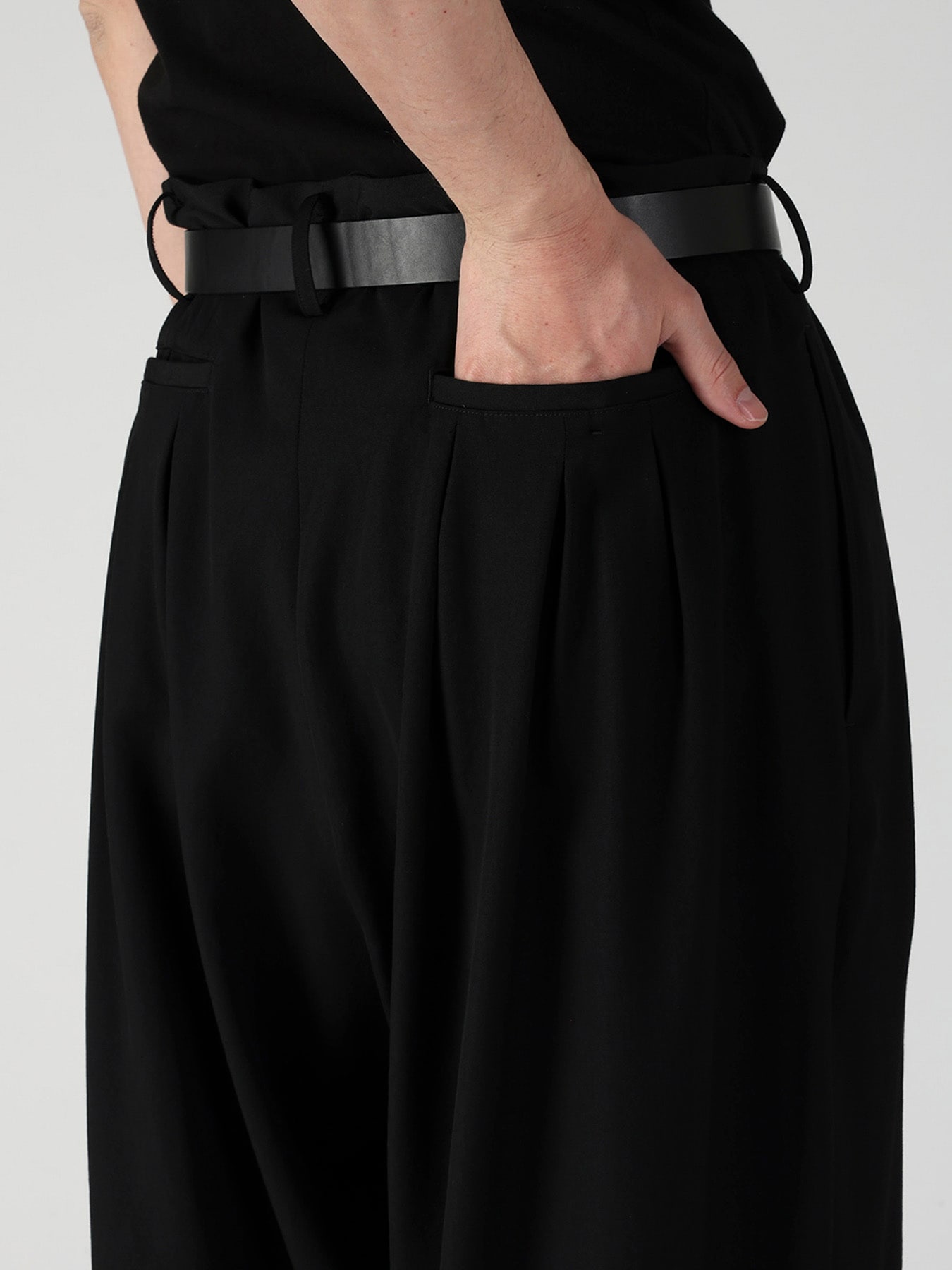 WOOL GABARDINE 12TUCKS PANTS