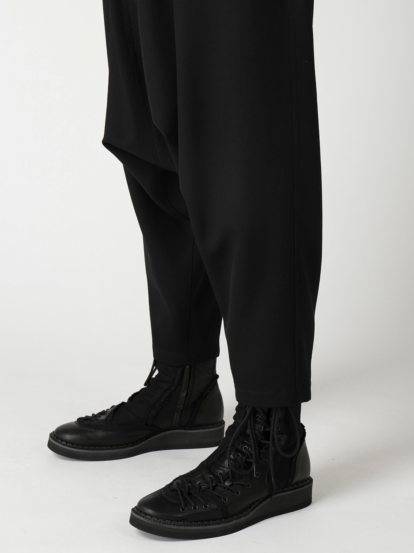 ARMY GABARDINE SAROUEL PANTS