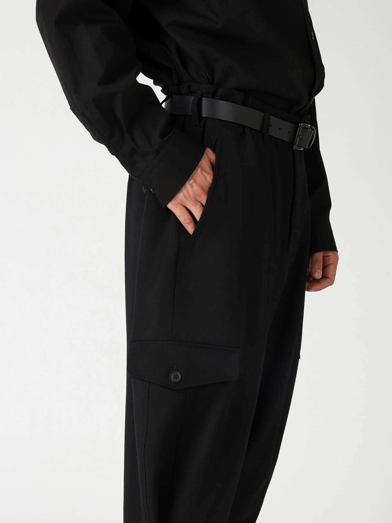 ARMY GABARDINE HEM BUTTON PANTS