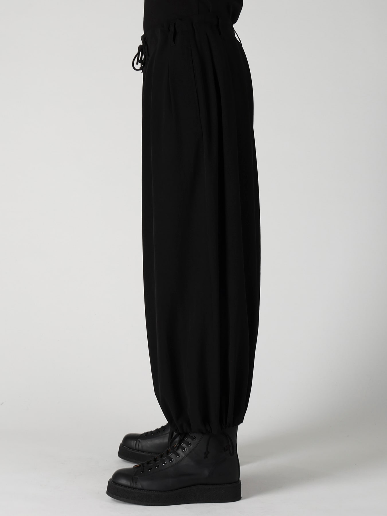 TA TUXEDO STANDARD BALLON PANTS